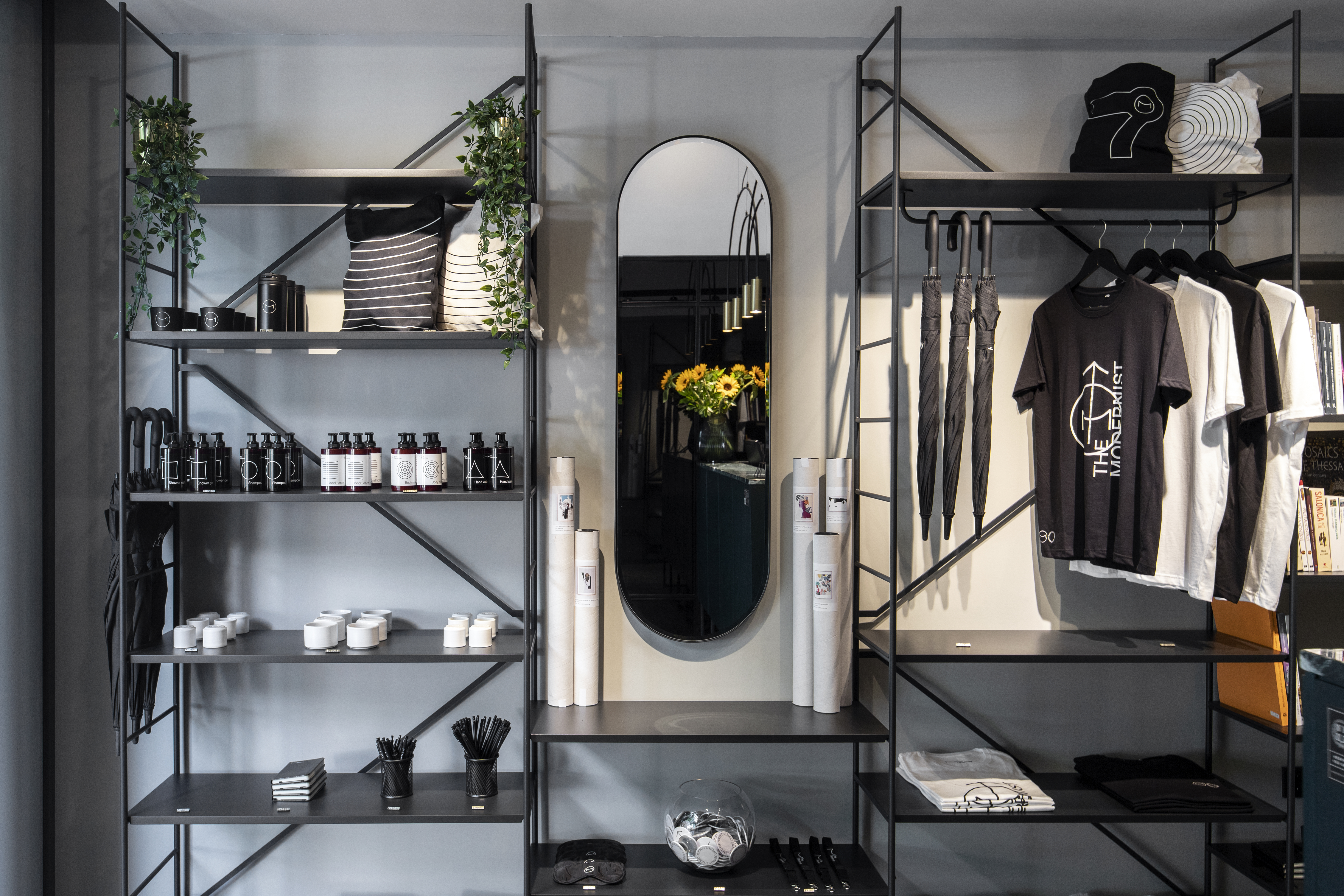 The Modernist - photo