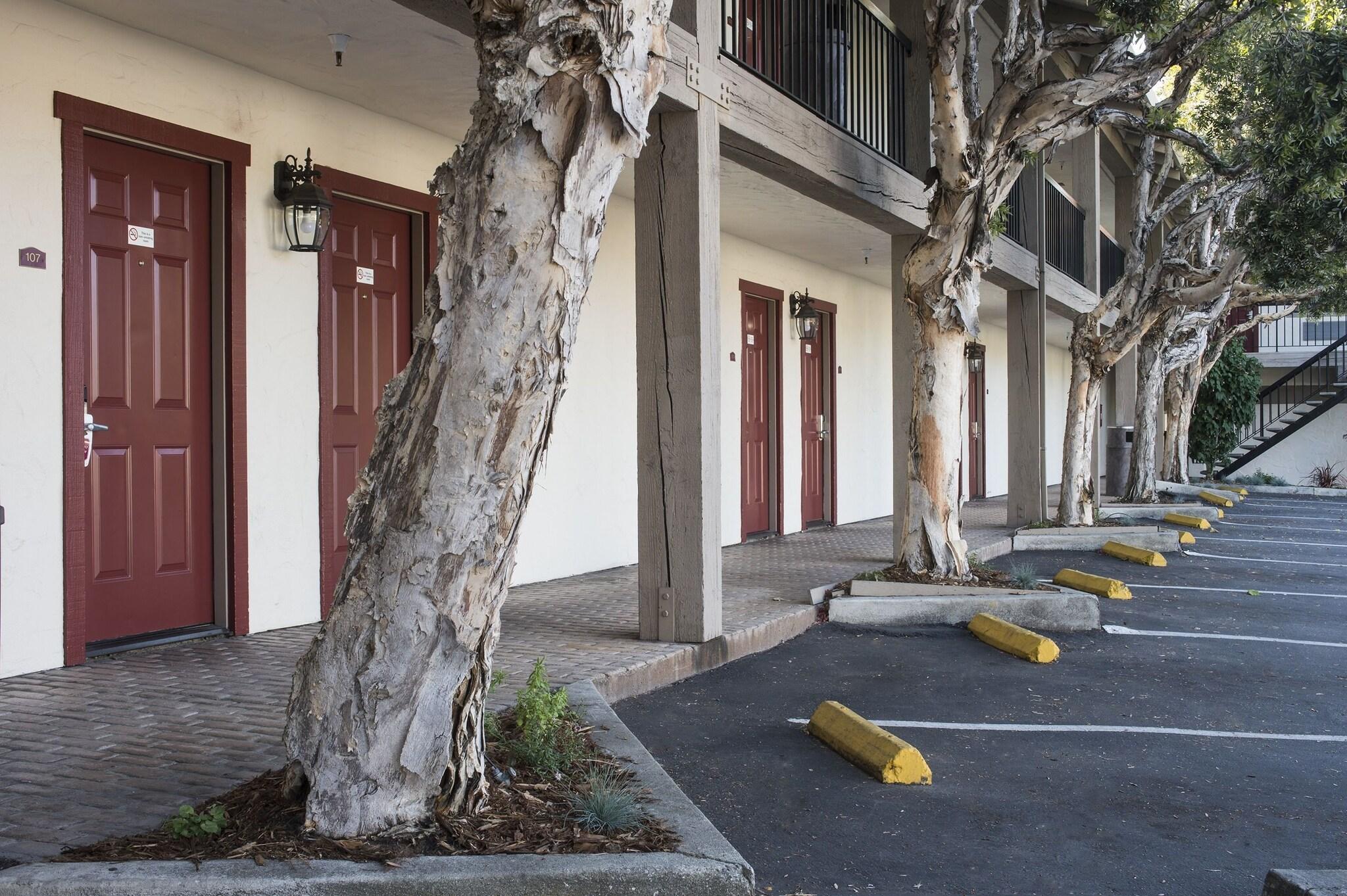 Mission Inn & Suites by null