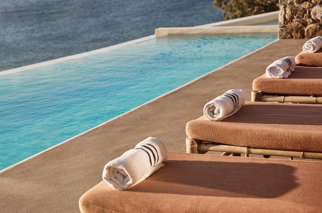 The Wild Hotel by Interni by null