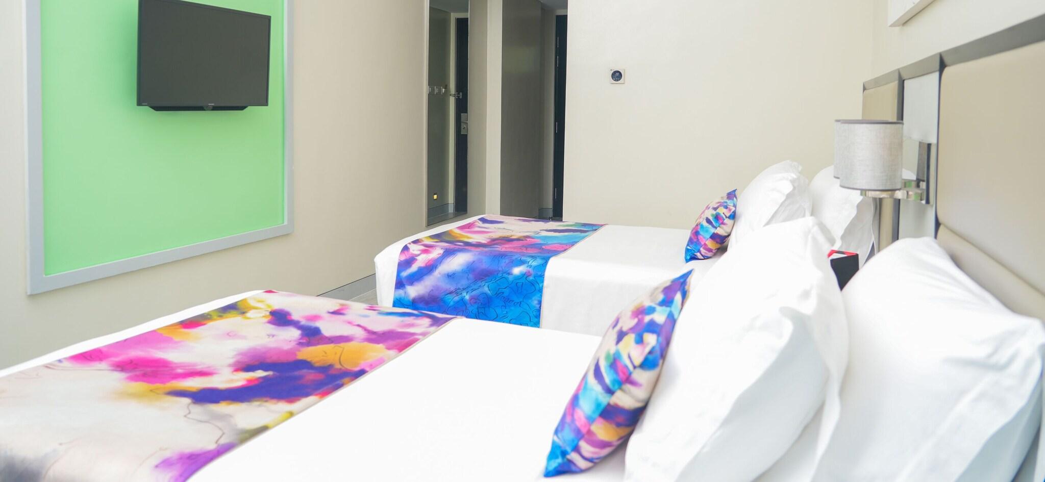 Savoy Hotel Manila by null