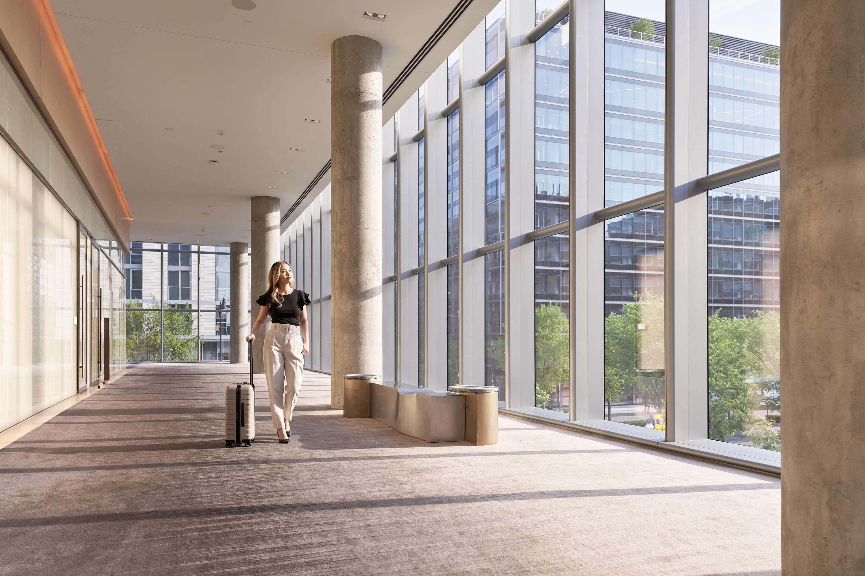 Conrad Washington, DC by null