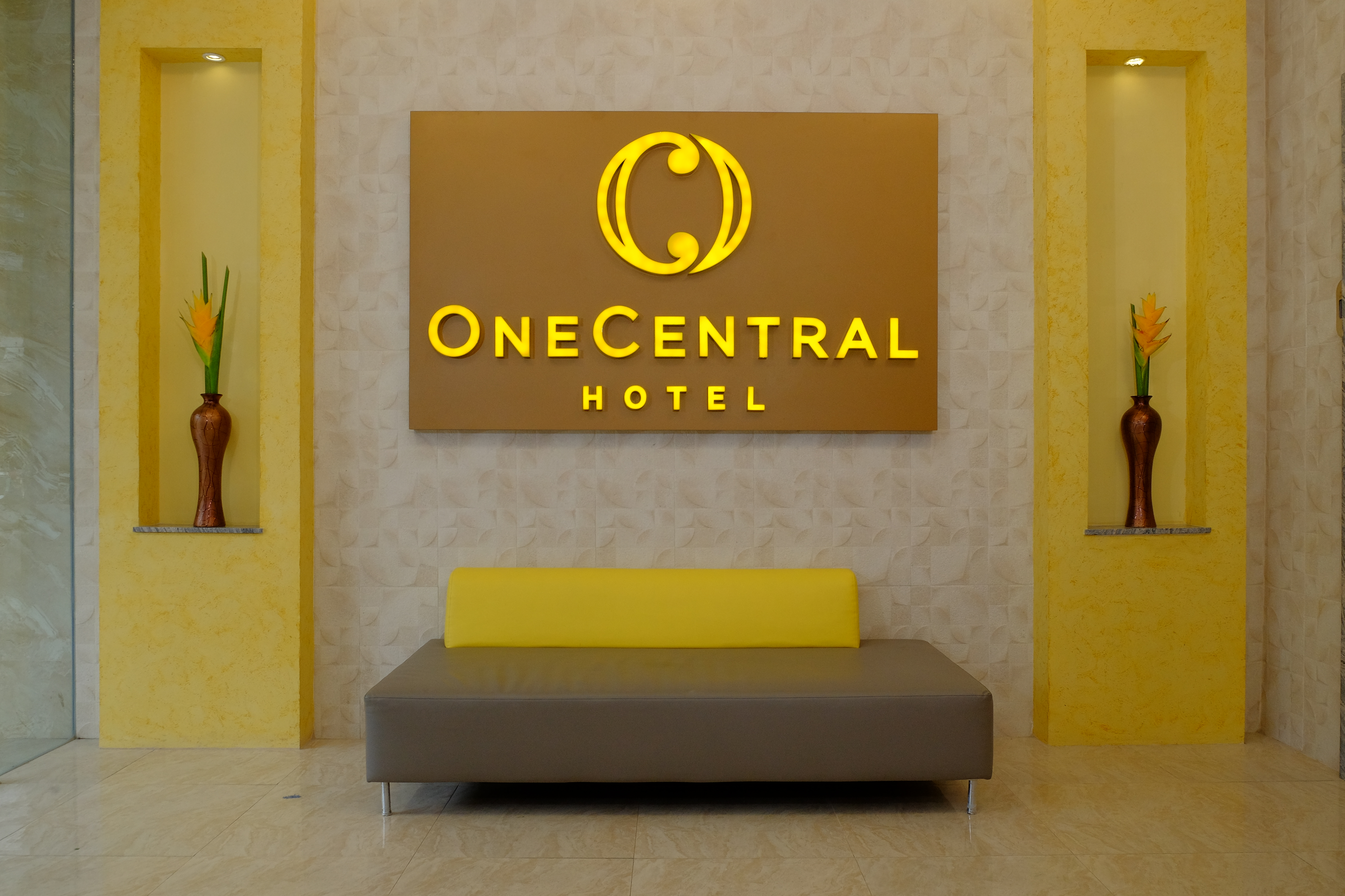 One Central Hotel & Suites