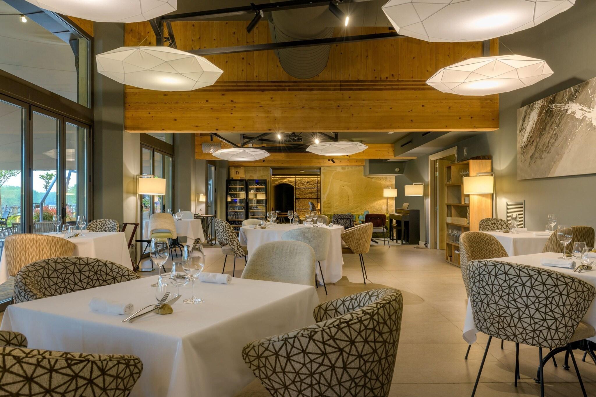 Palacio Tondon, La Rioja Brinas by null