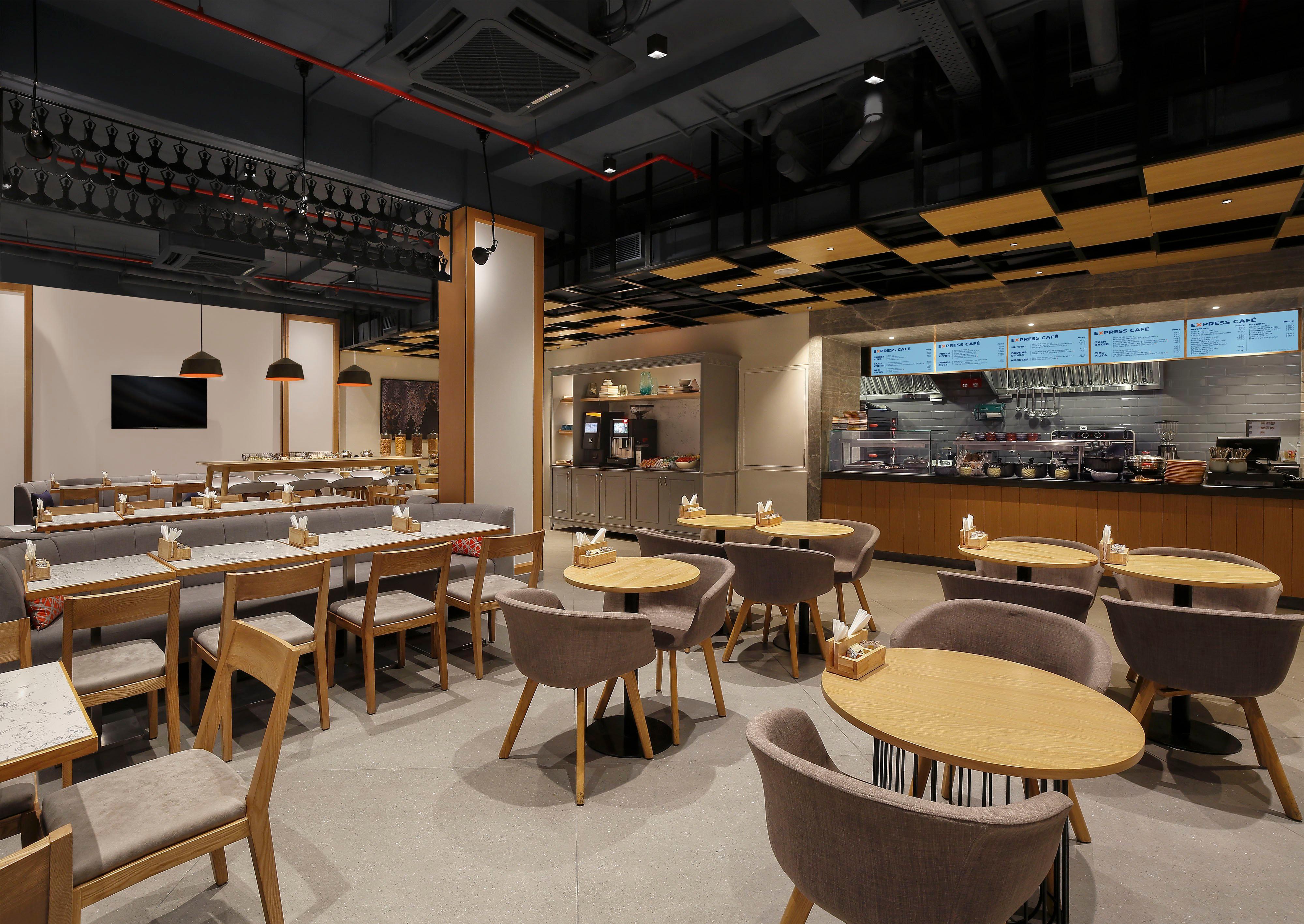 Holiday Inn Express Chennai OMR Thoraipakkam