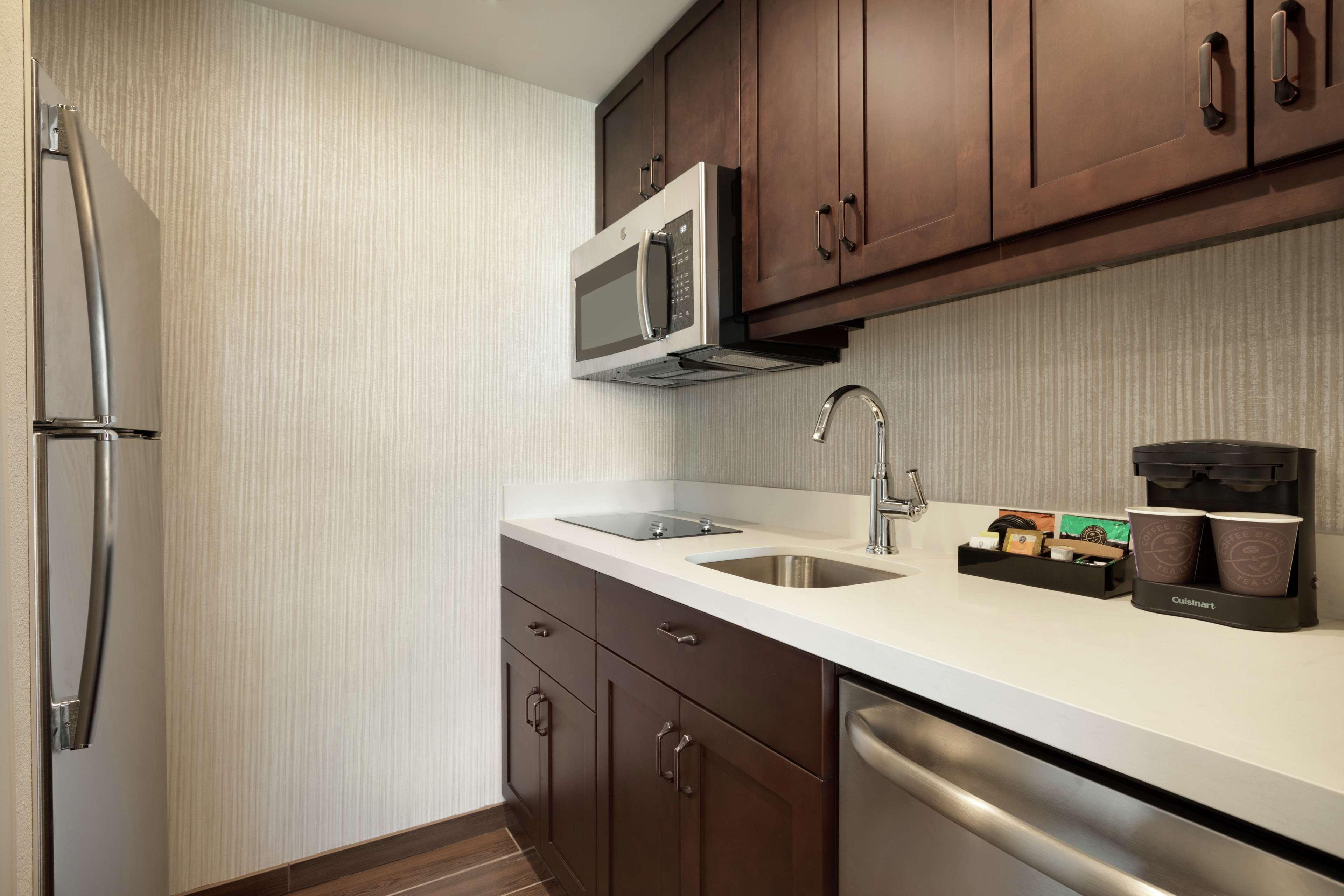 Homewood Suites By Hilton Albany Crossgates Mall