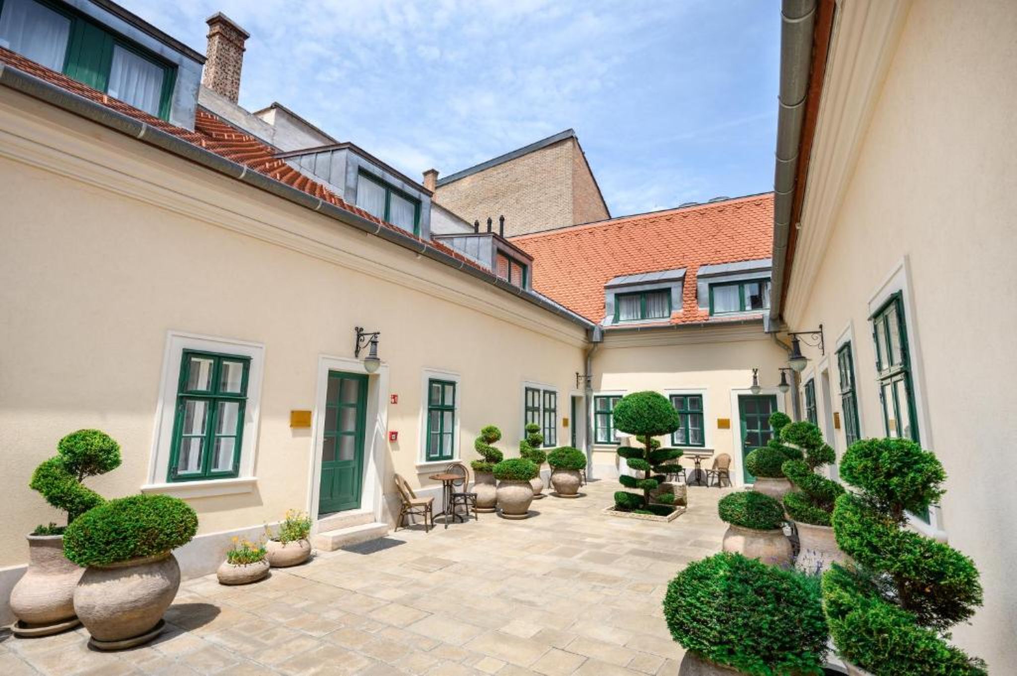 Maison Bistro & Hotel by null