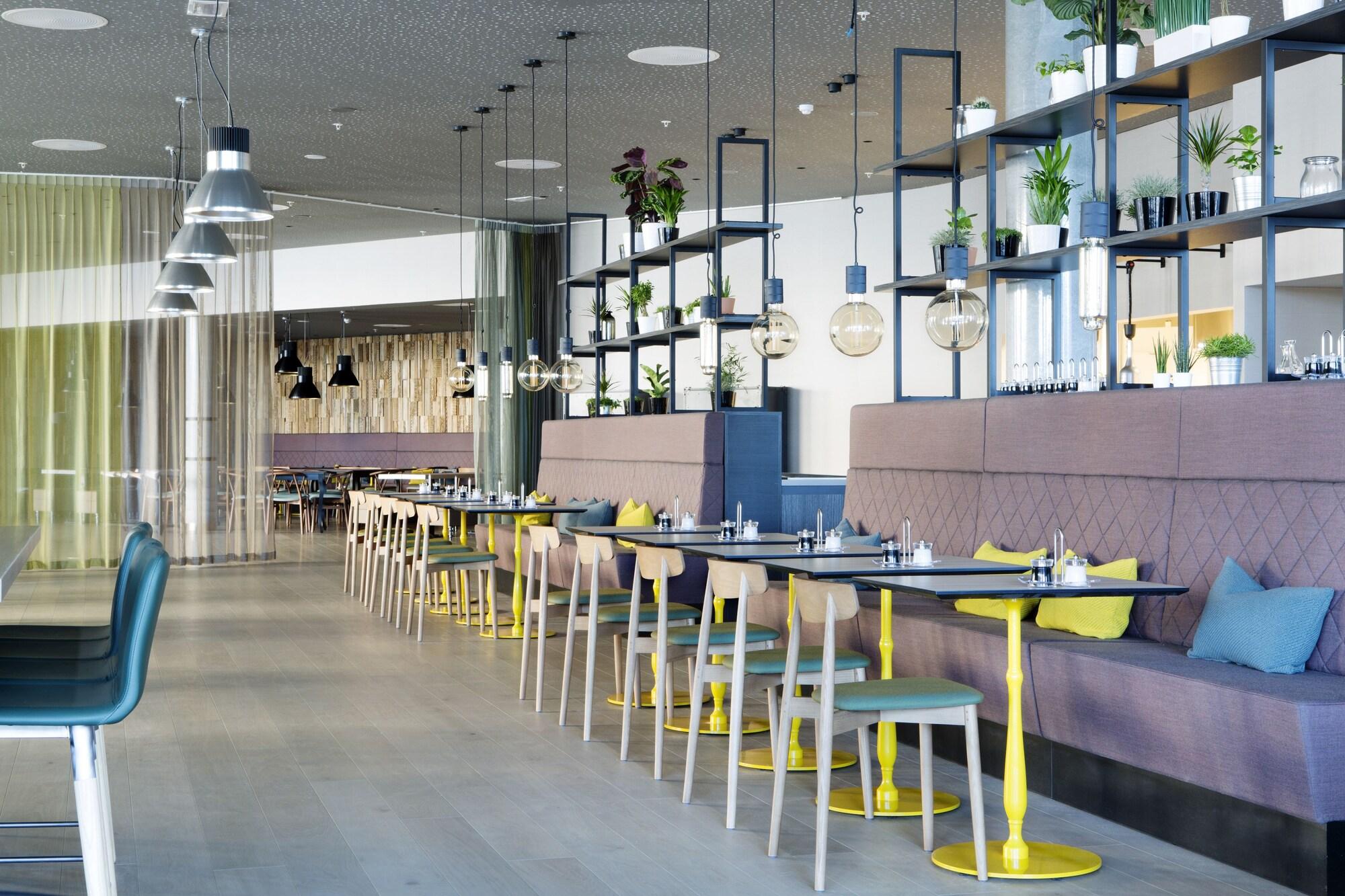 Comfort Hotel Bergen Airport