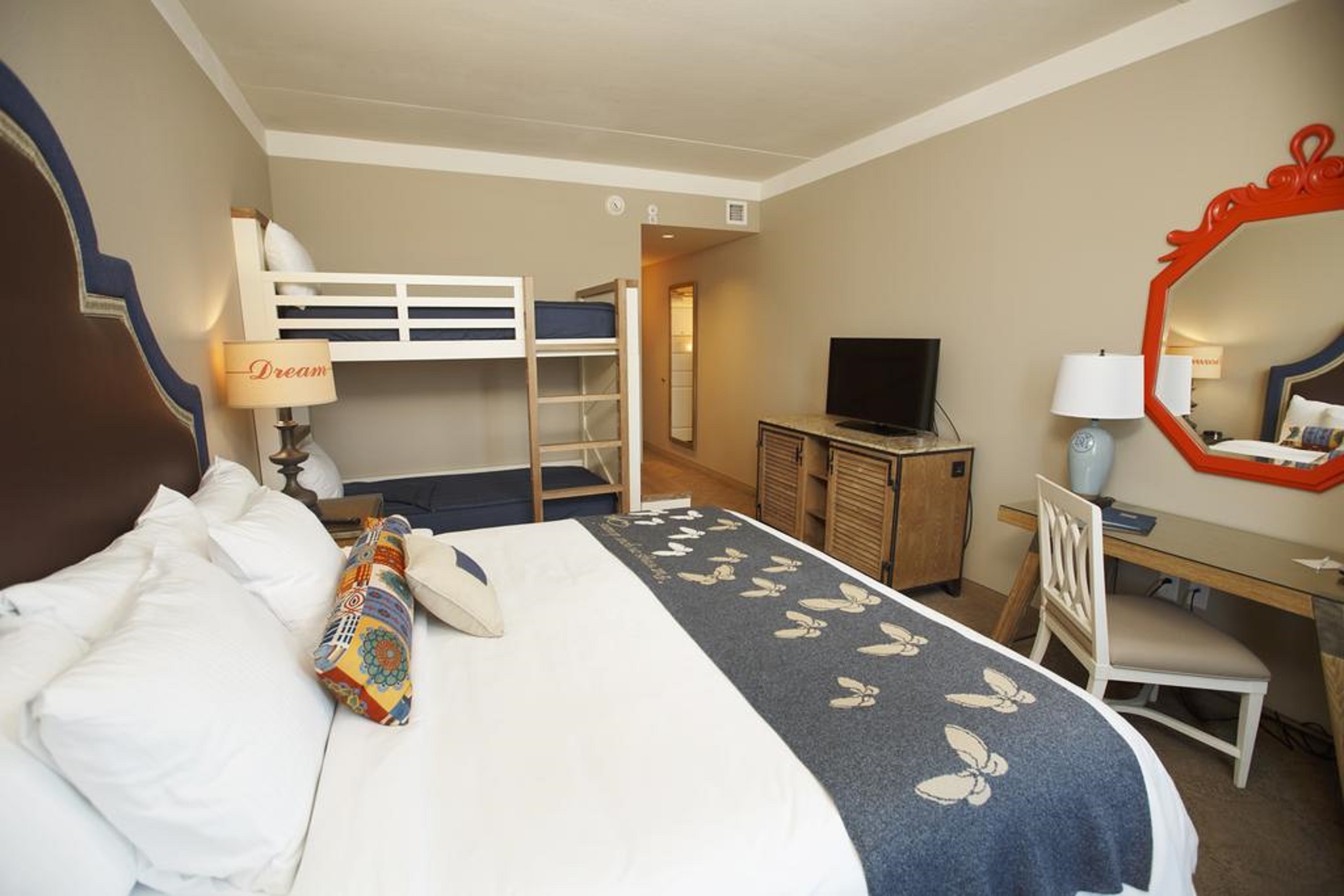 Dollywood's DreamMore Resort & Spa by null