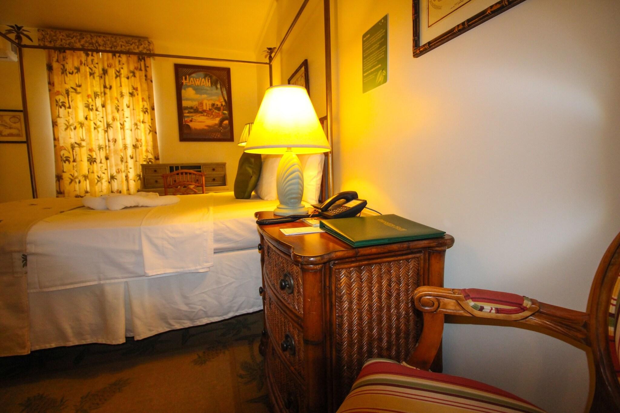 Grenadine House by null