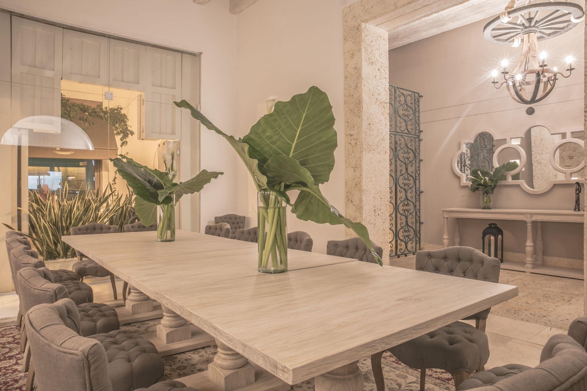 Casa Cochera Del Gobernador