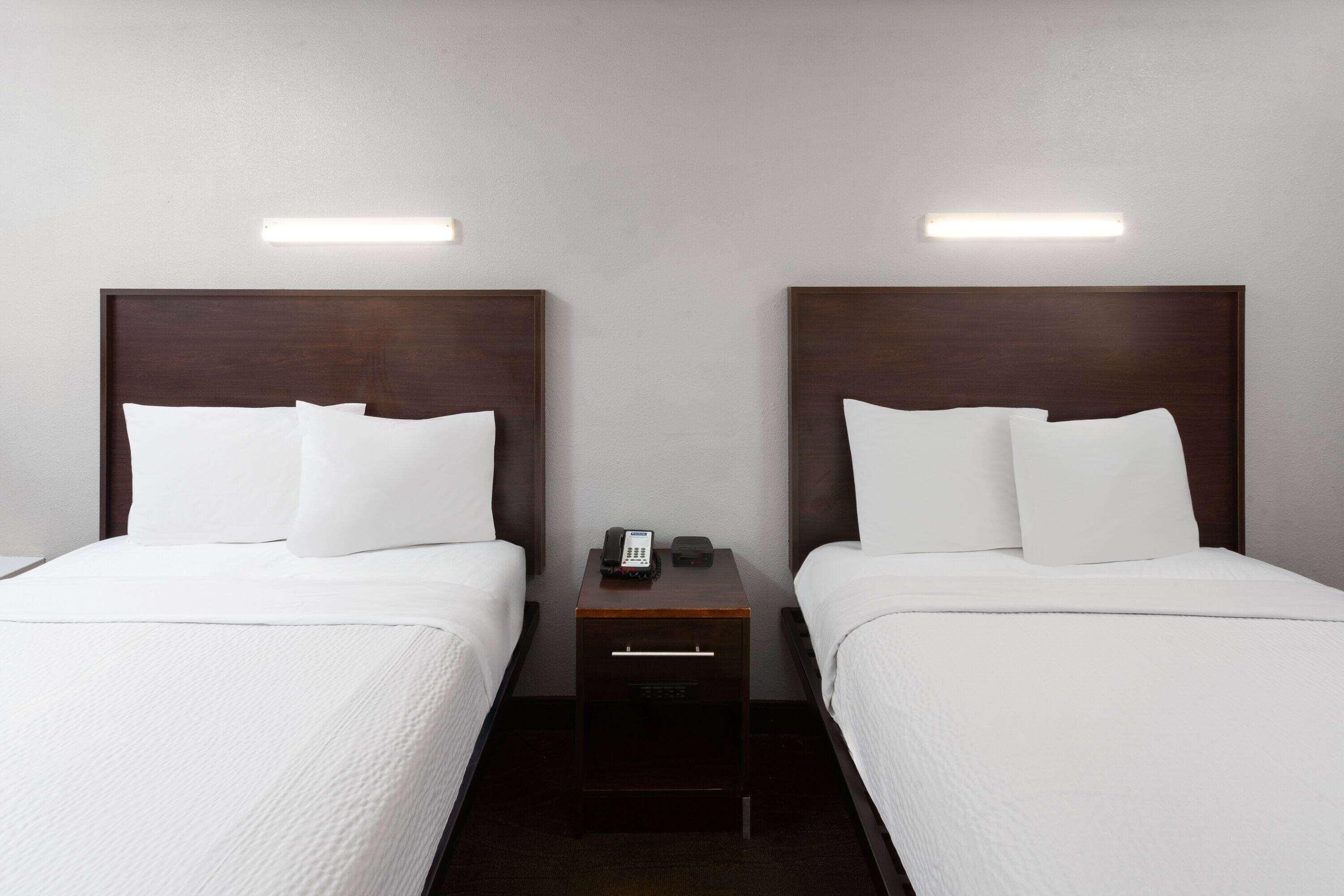 Travelodge by Wyndham Peoria
