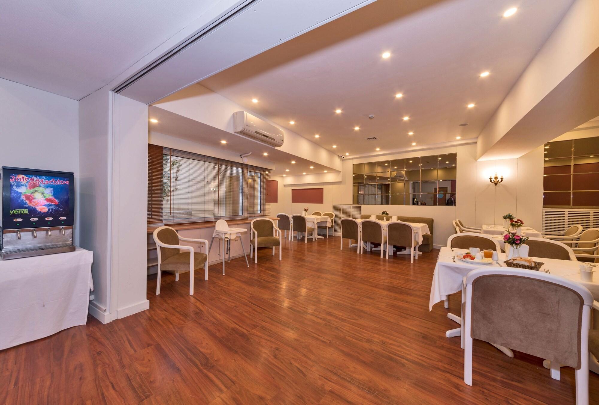Veyron Park Hotel