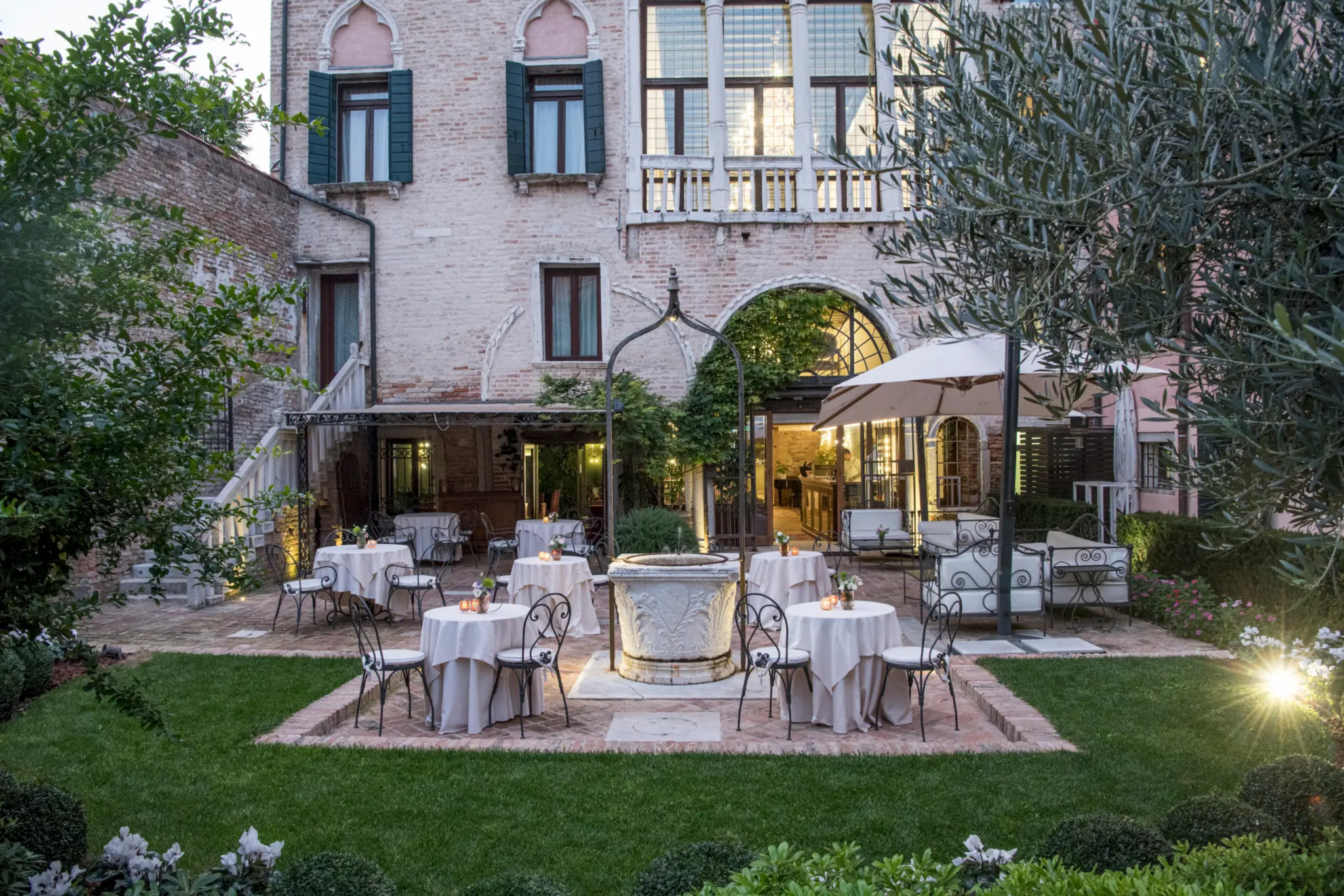 Hotel Nani Mocenigo Palace by null
