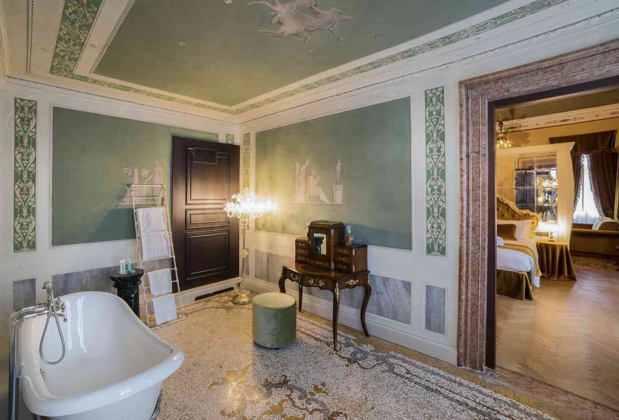Hotel Nani Mocenigo Palace by null