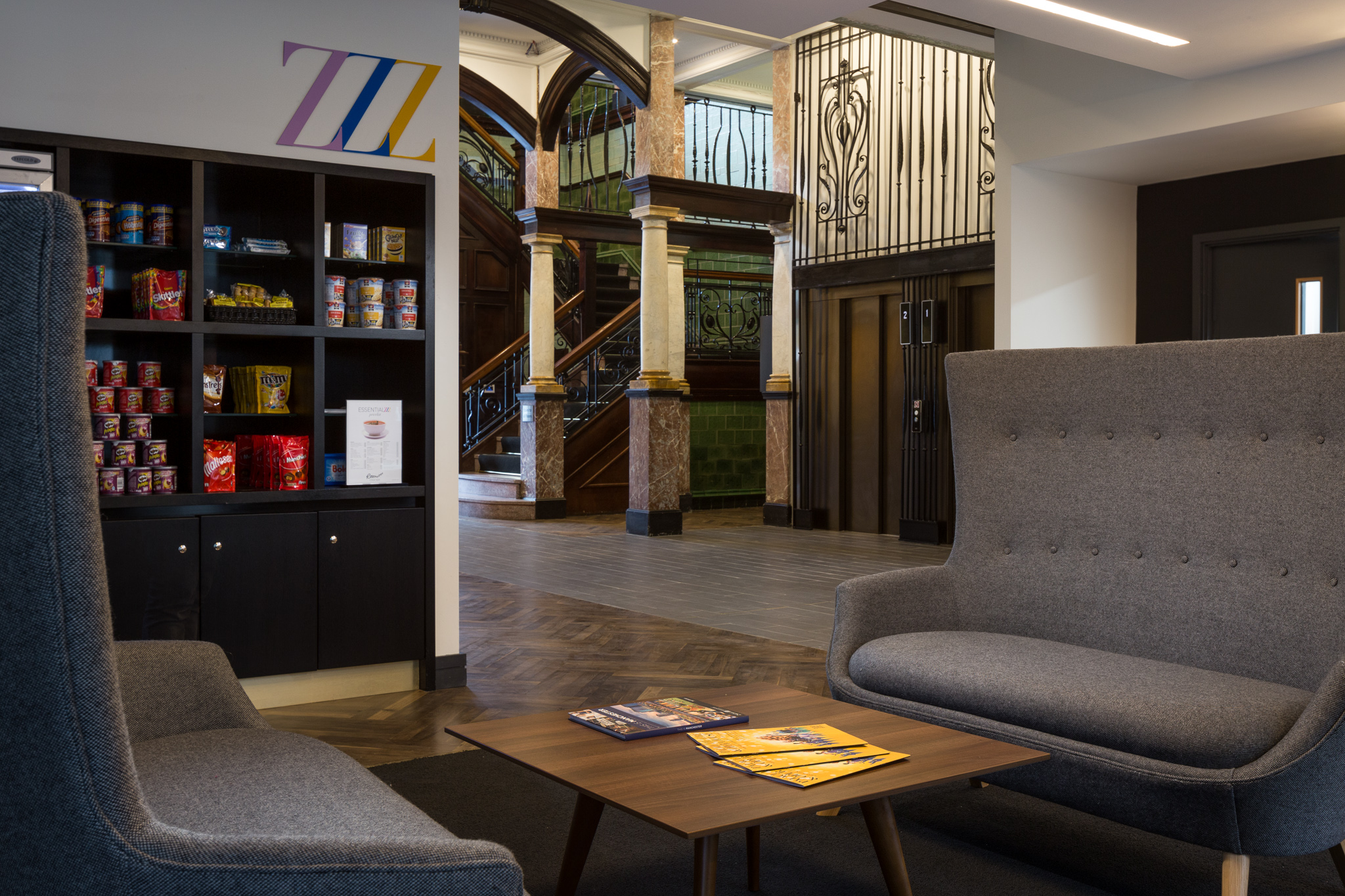Roomzzz Manchester Victoria by null