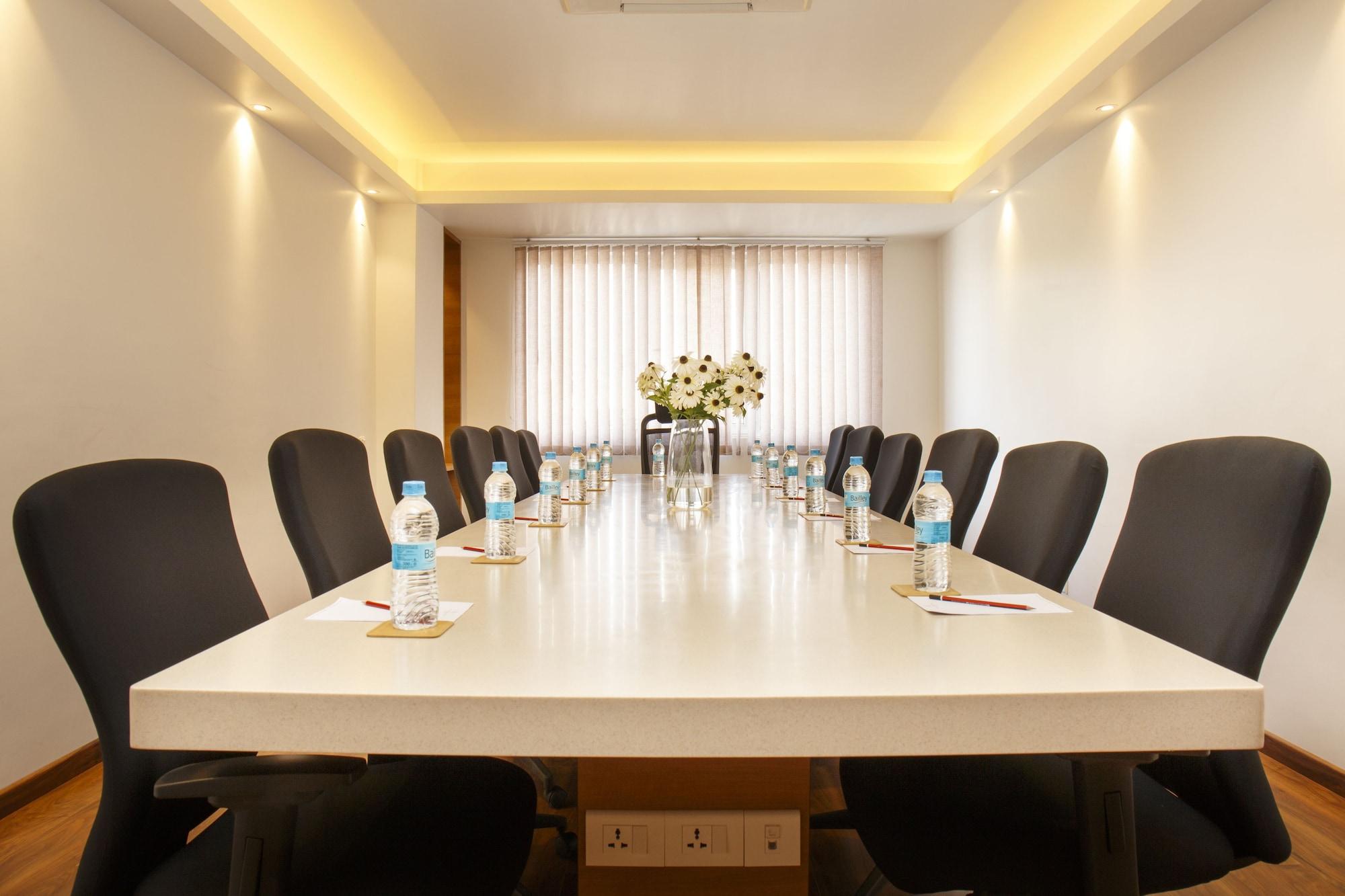 Hotel Ambassador by ACE Hotels by null