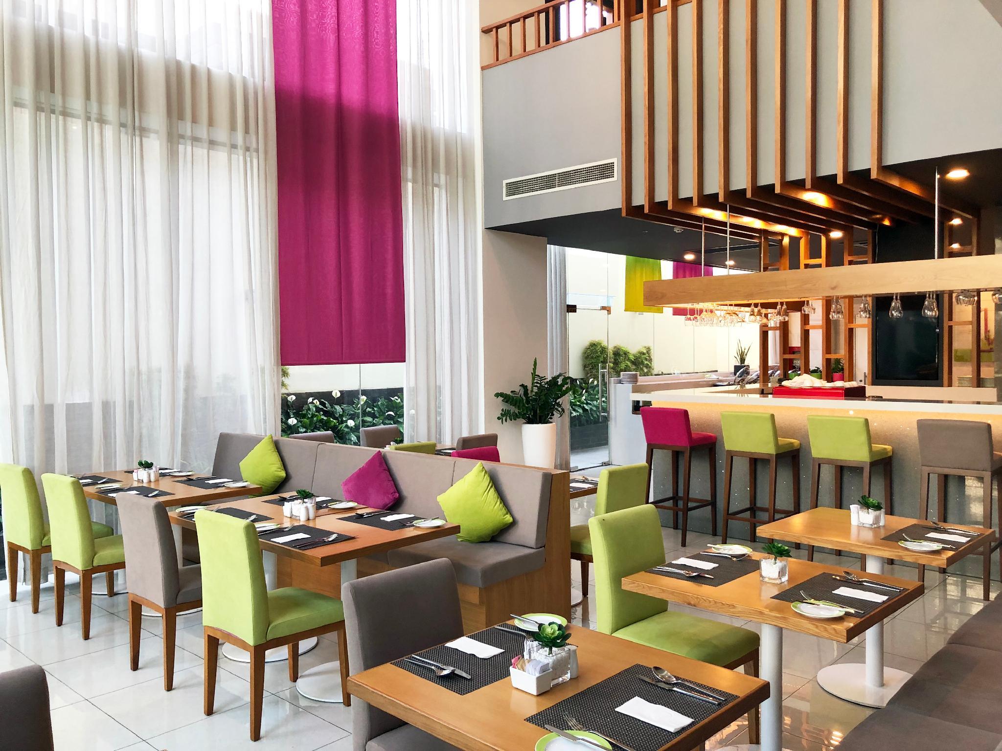 Emm Hotel Saigon