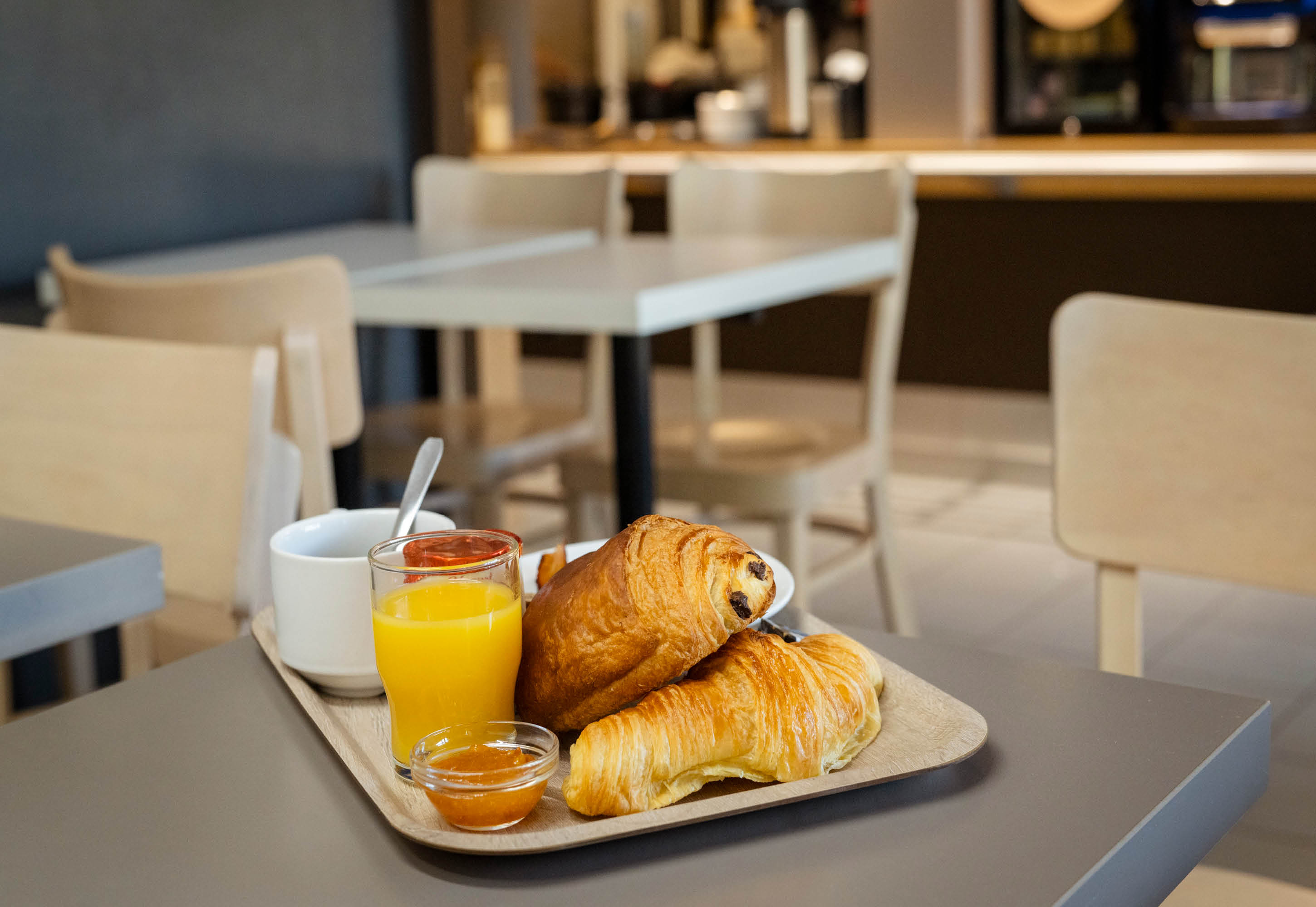 B&B HOTEL AVIGNON 1