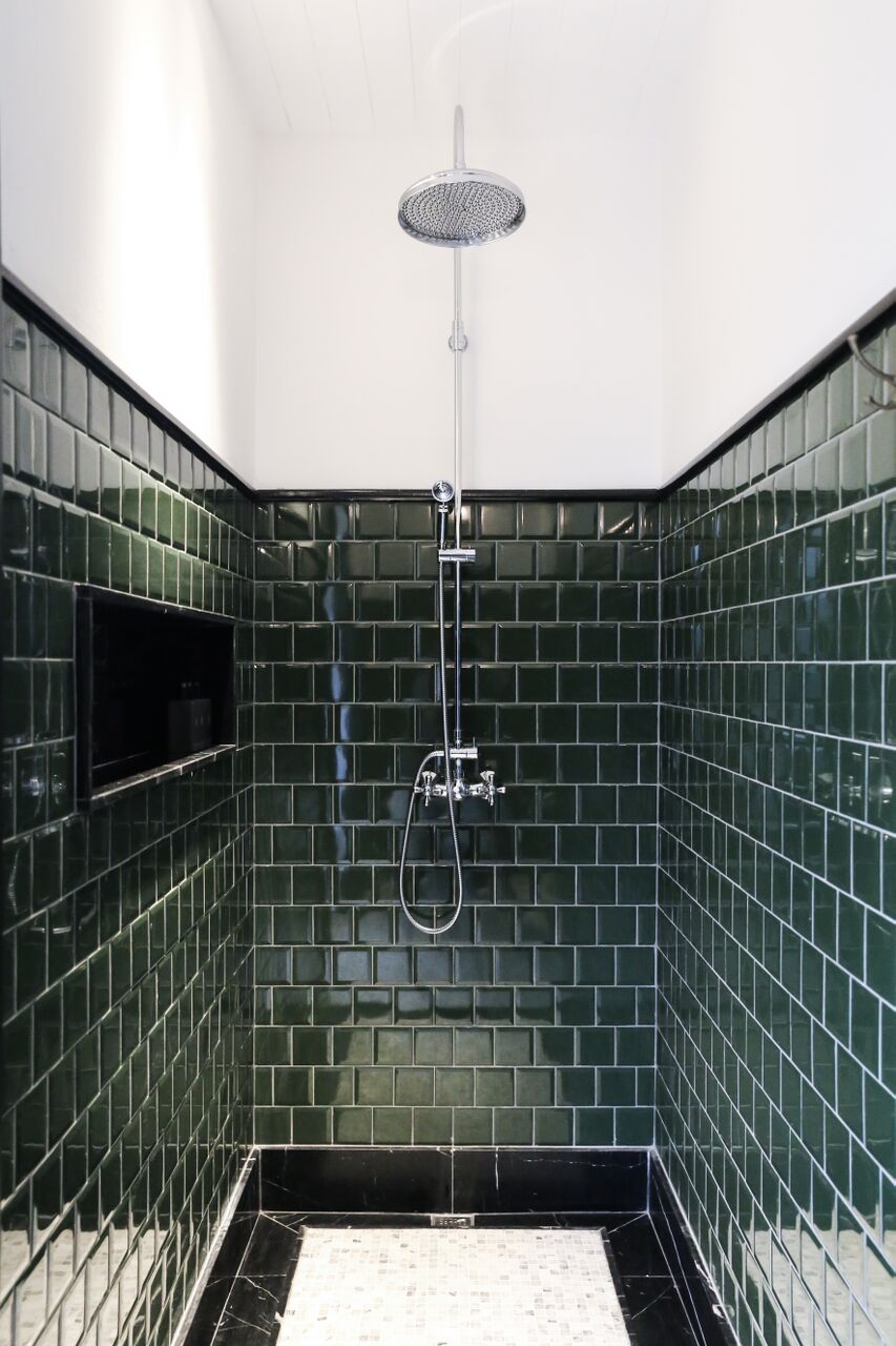 Hotel Ping Silhouette by null