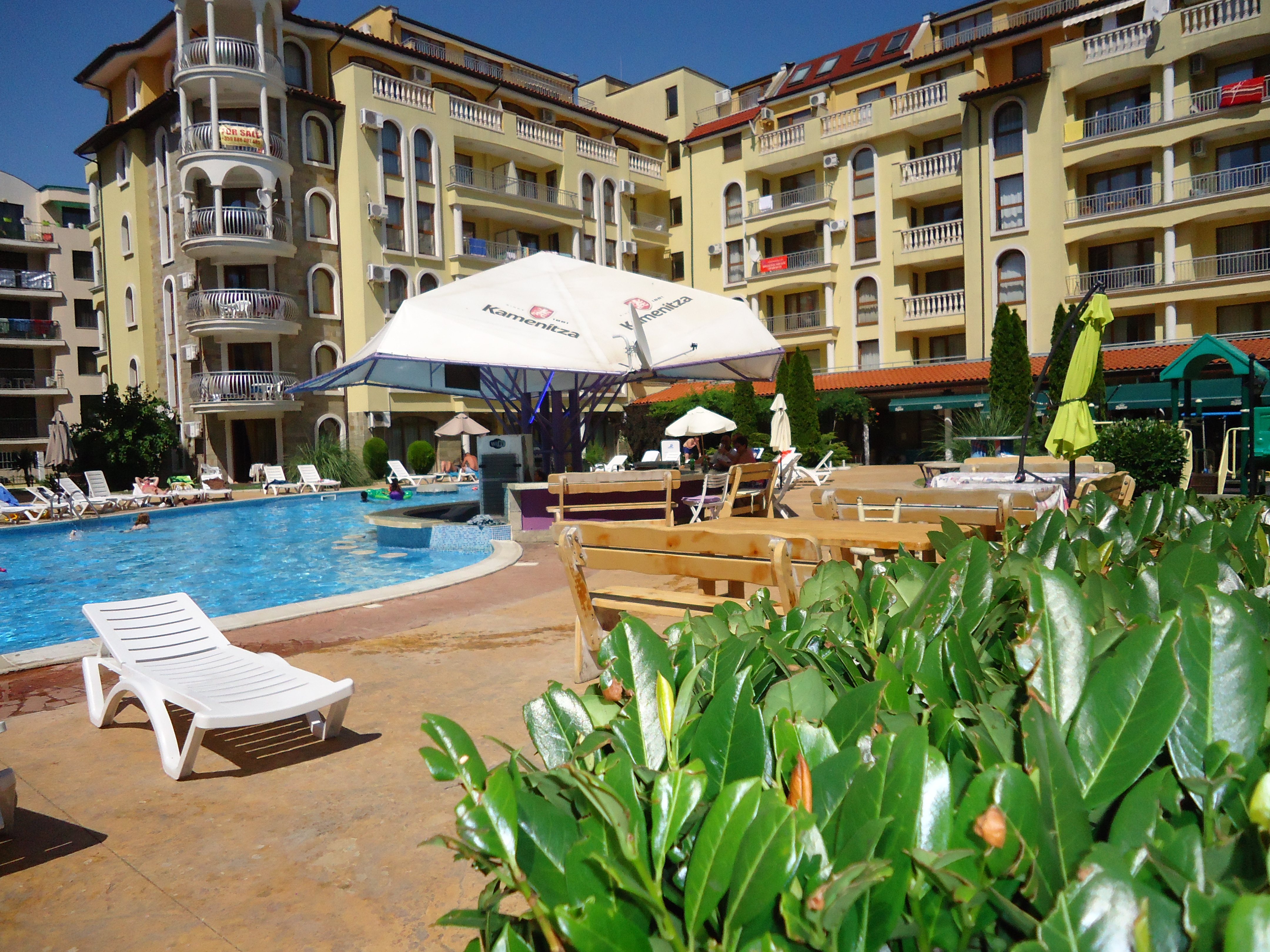 PS Summer Dreams Apartments