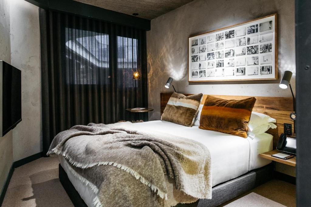 Ovolo Nishi by null