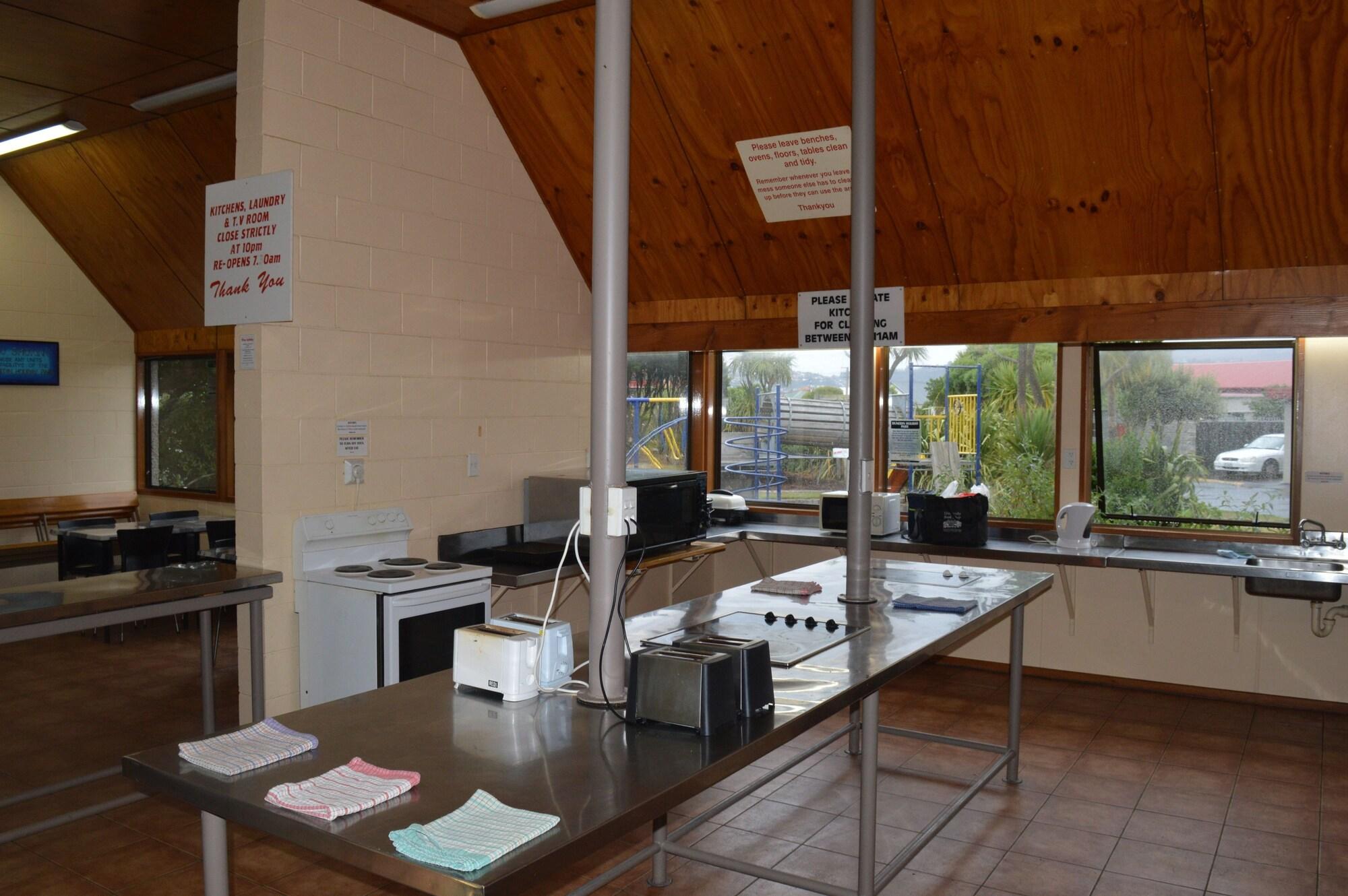 Dunedin Holiday Park & Motels by null