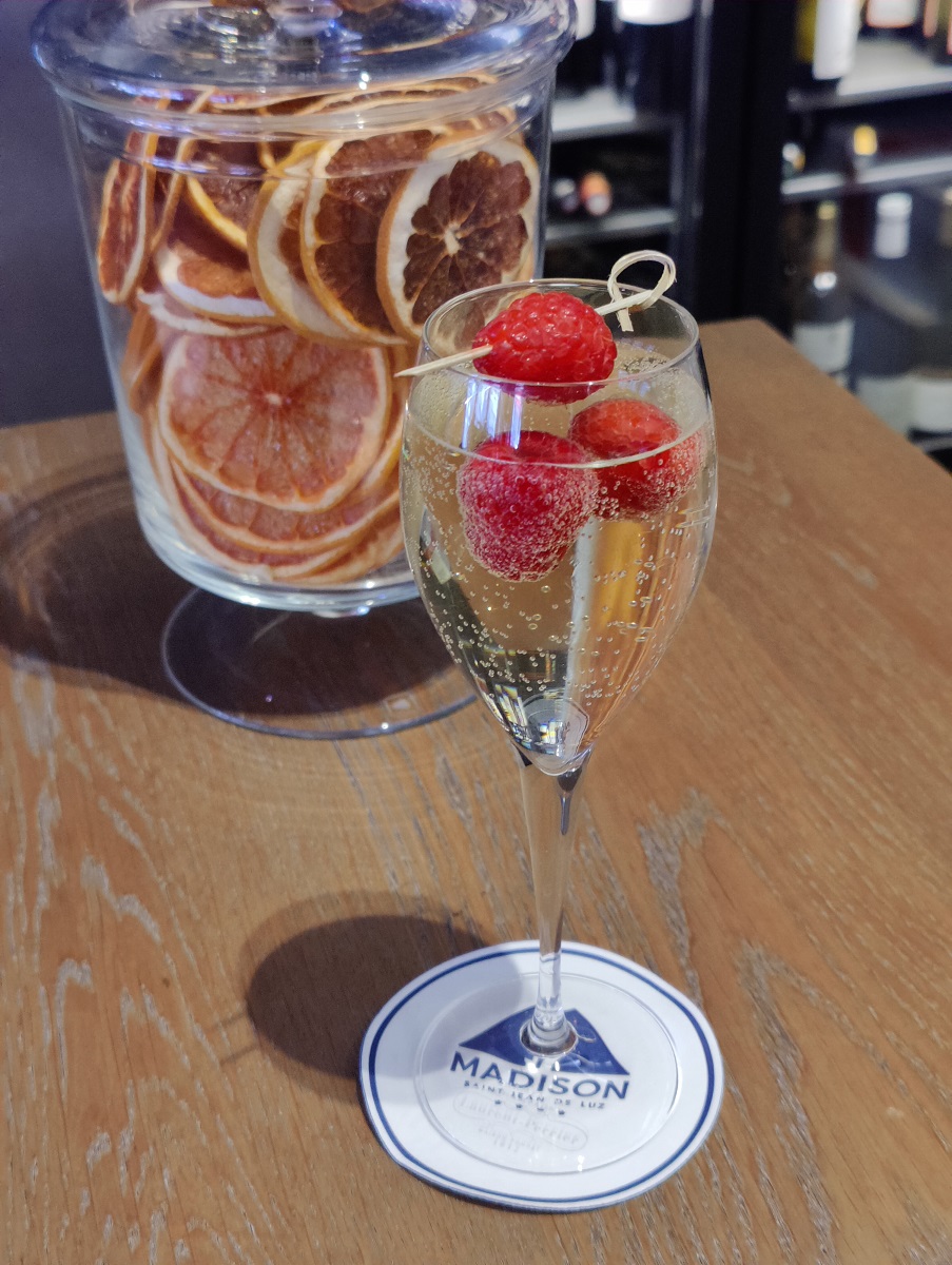 Hotel Madison by null