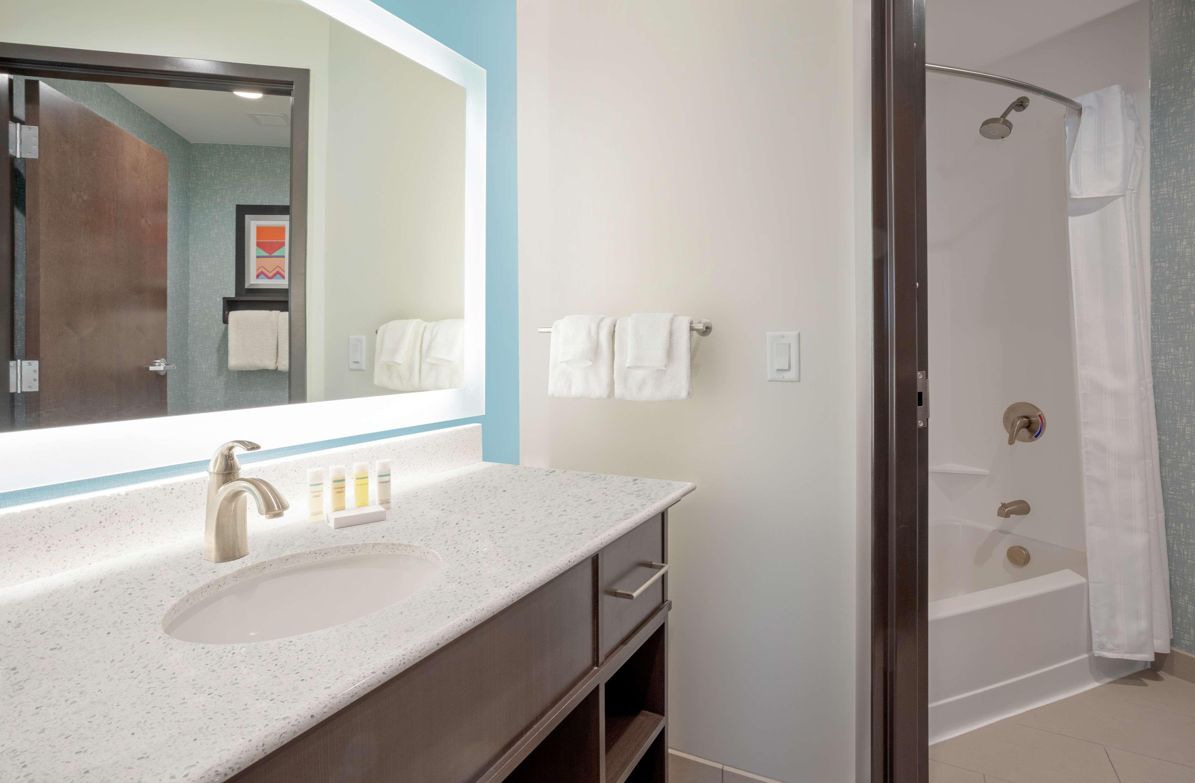 Homewood Suites by Hilton Edina Southdale Center