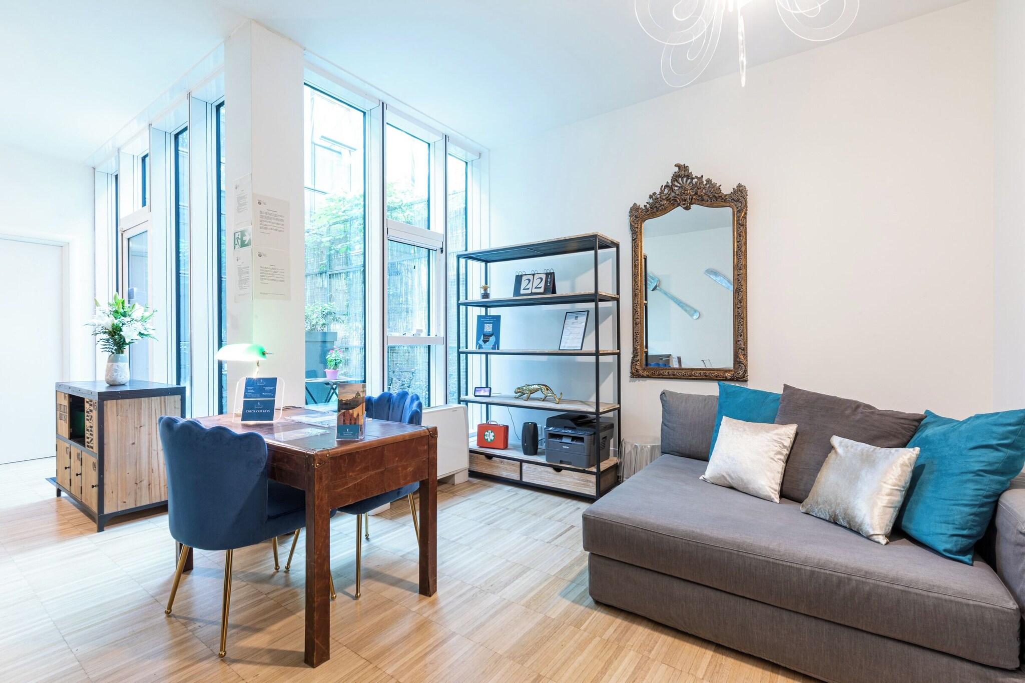 B&B Too Cute 2b Str8 - photo