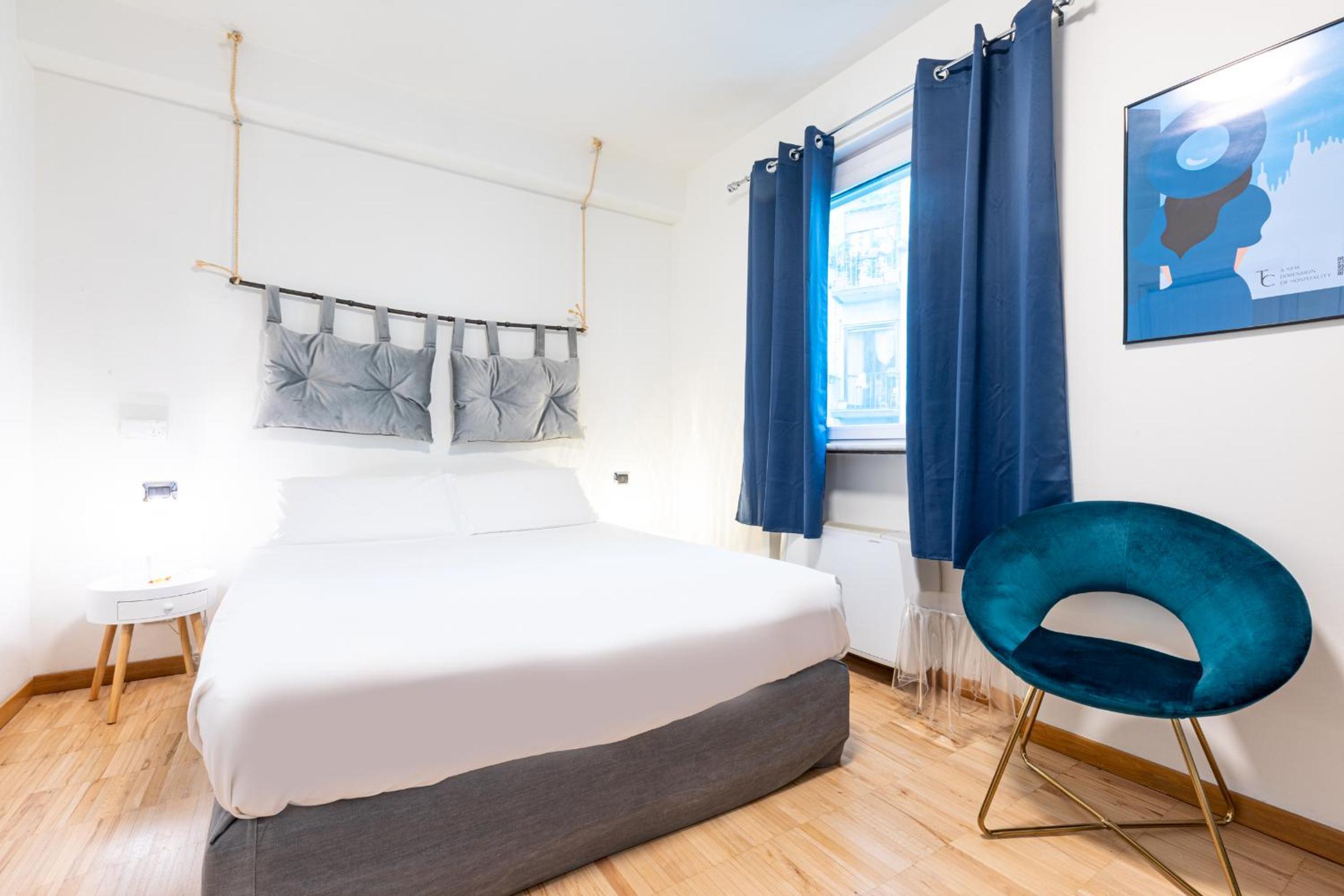 B&B Too Cute 2b Str8 - photo