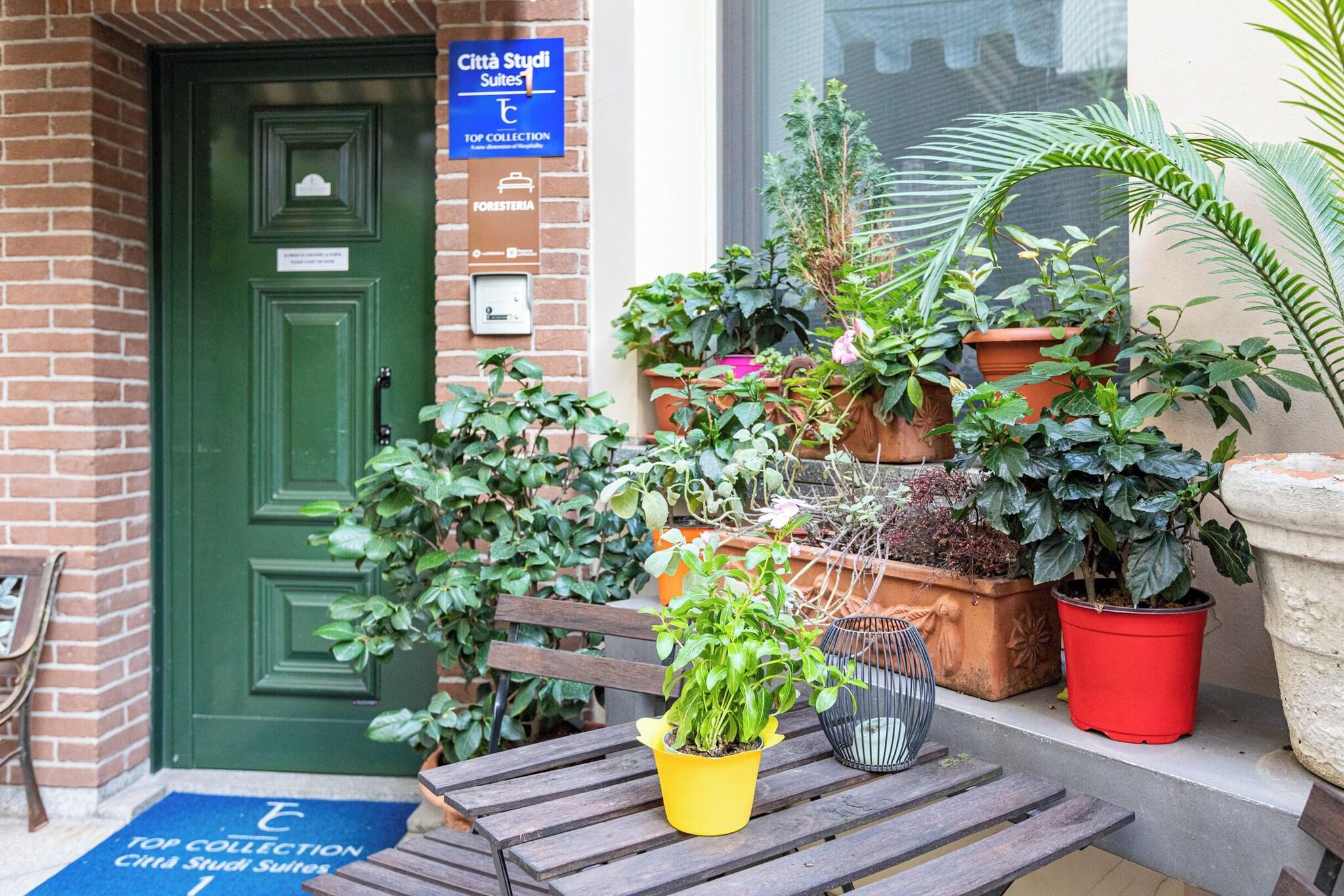 B&B Too Cute 2b Str8 - photo