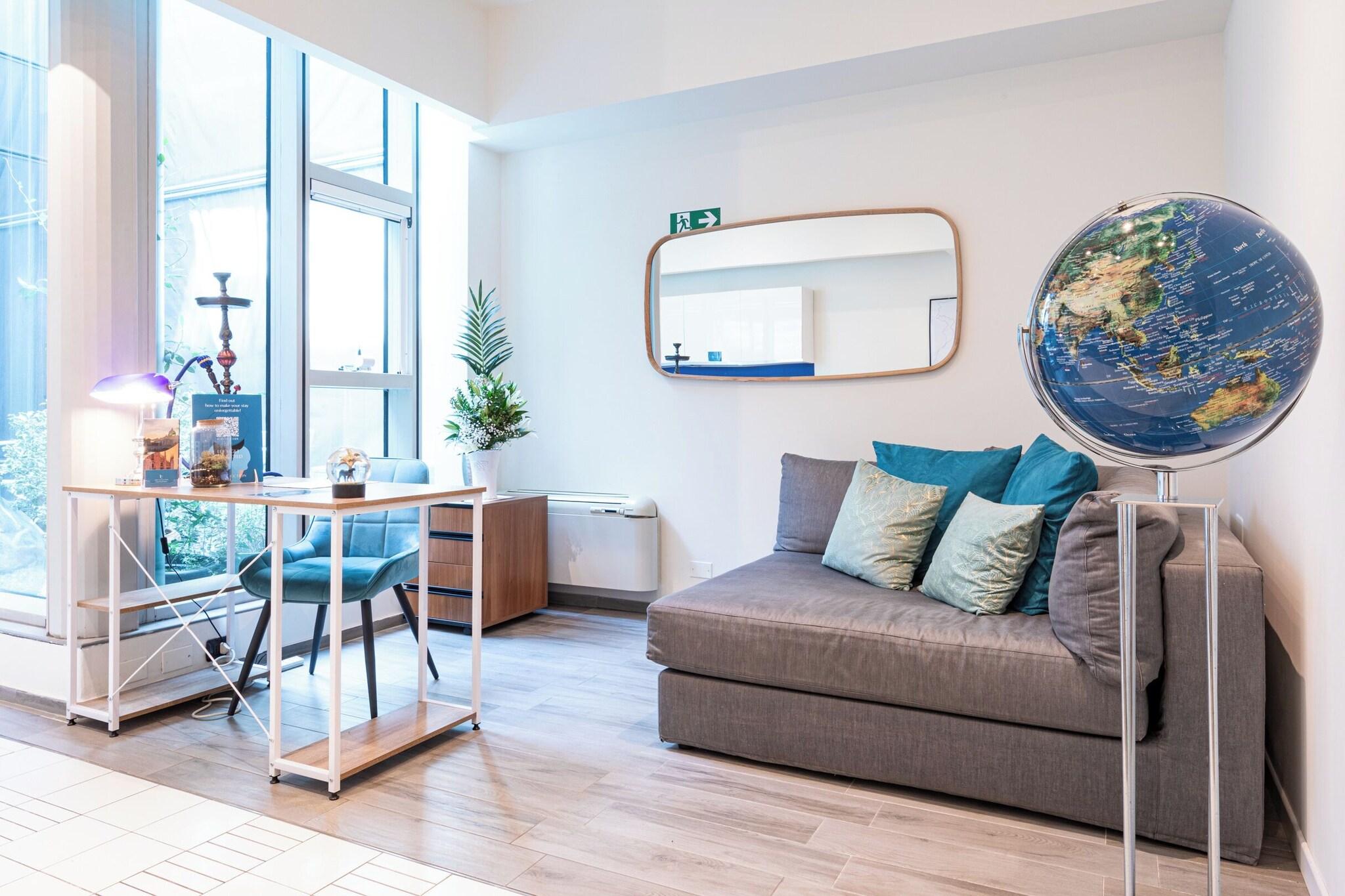 B&B Too Cute 2b Str8 - photo