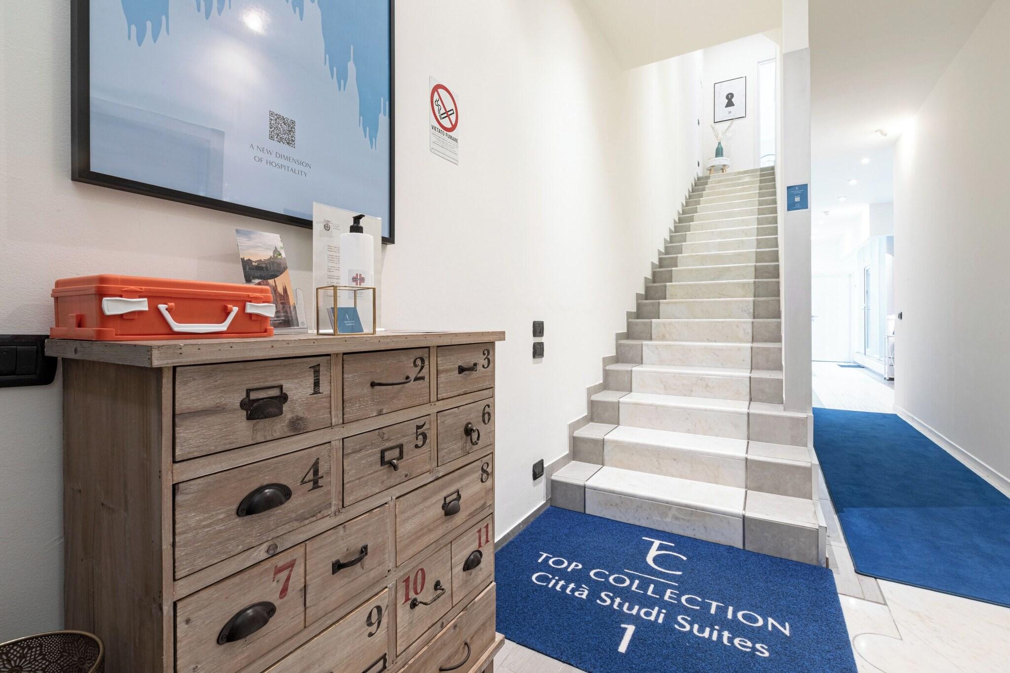 B&B Too Cute 2b Str8 - photo