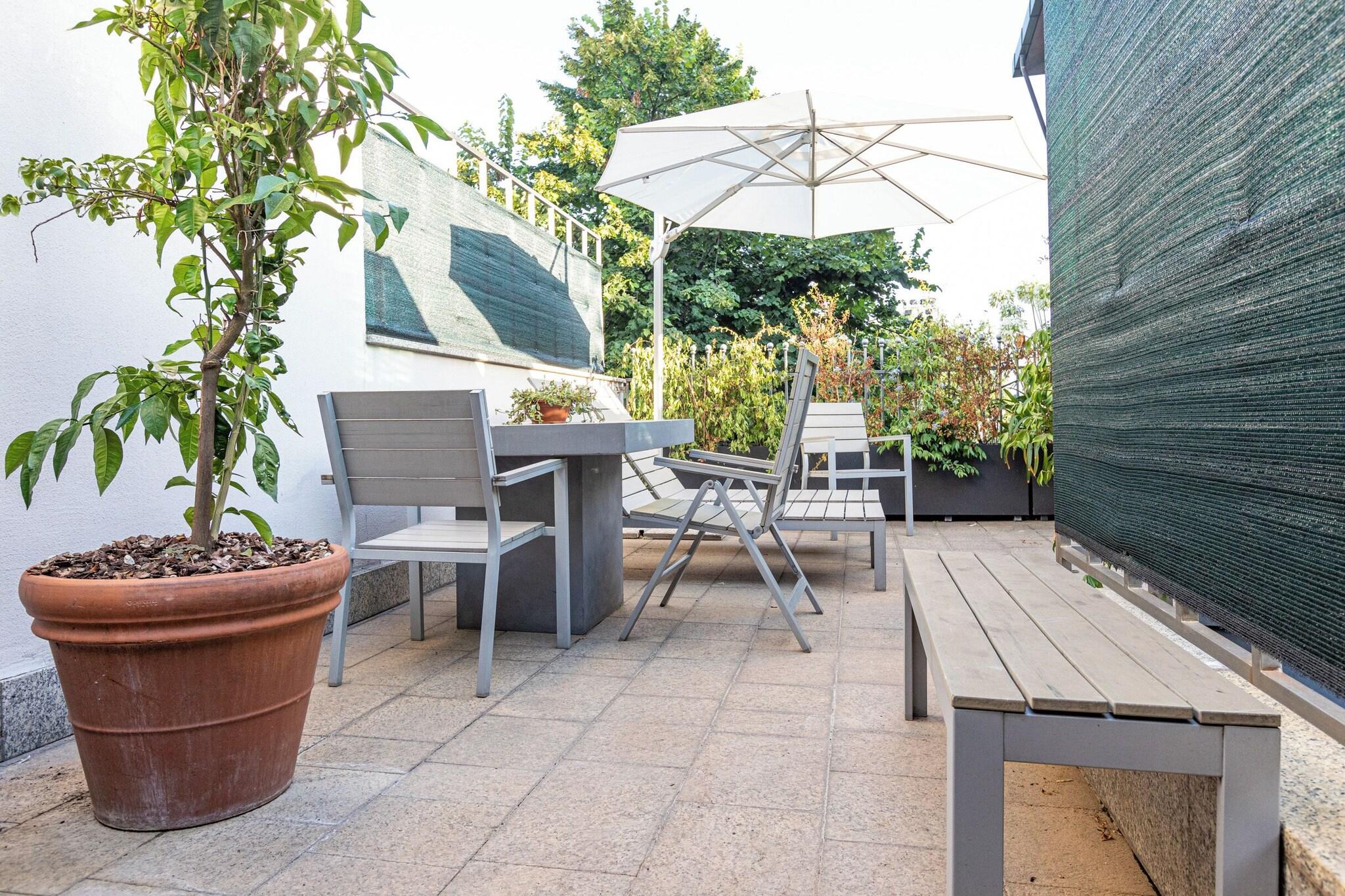 B&B Too Cute 2b Str8 - photo