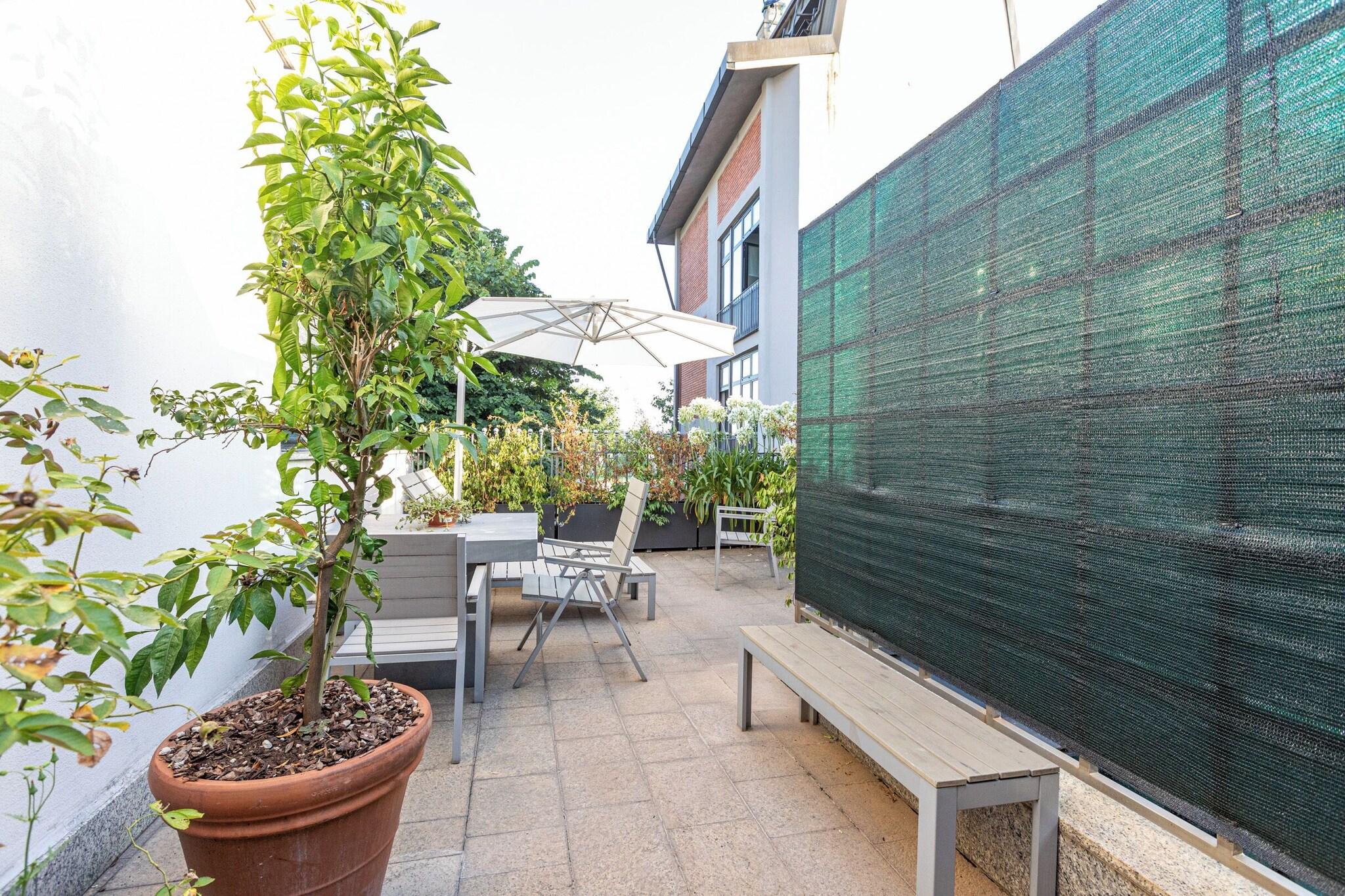 B&B Too Cute 2b Str8 - photo