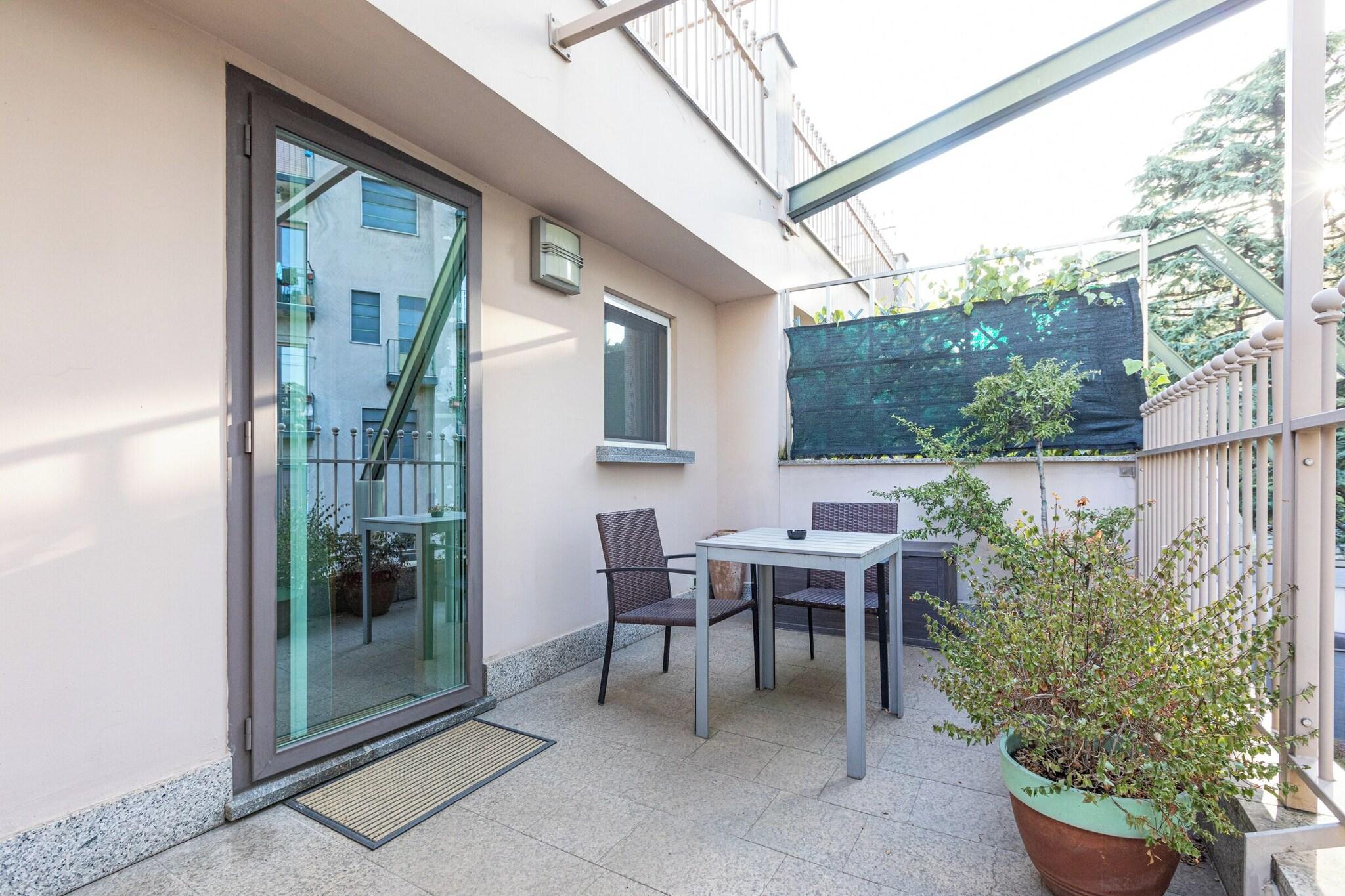 B&B Too Cute 2b Str8 - photo