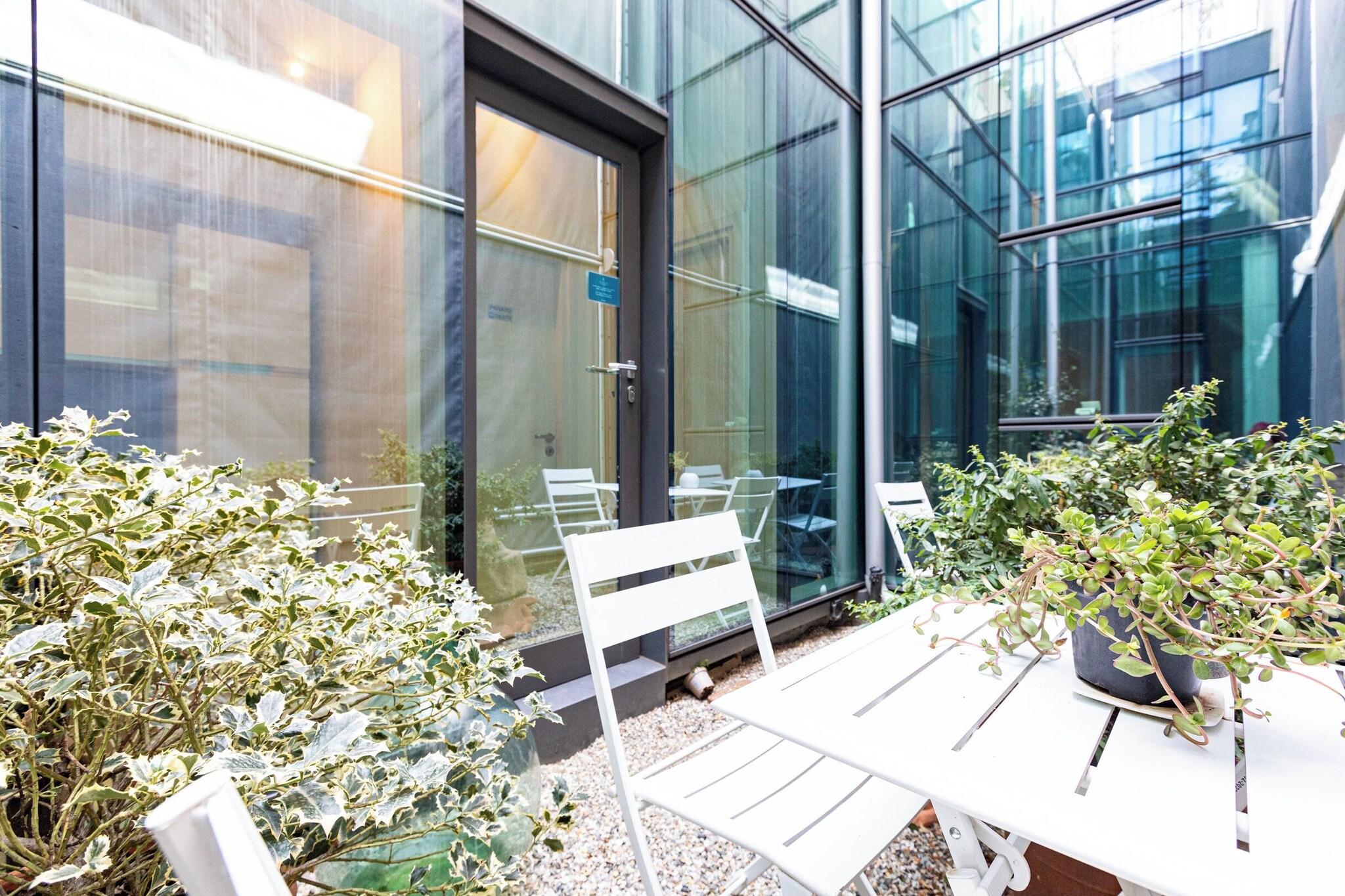 B&B Too Cute 2b Str8 - photo