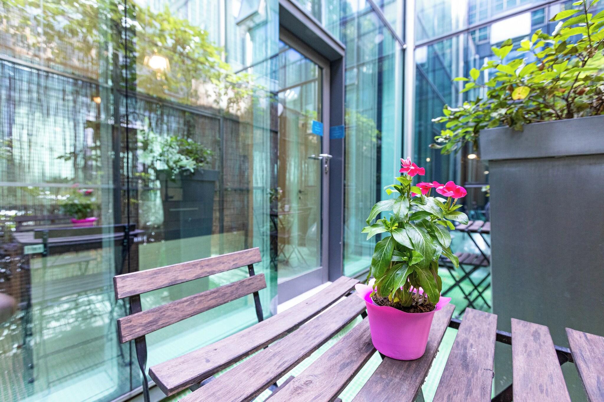 B&B Too Cute 2b Str8 - photo