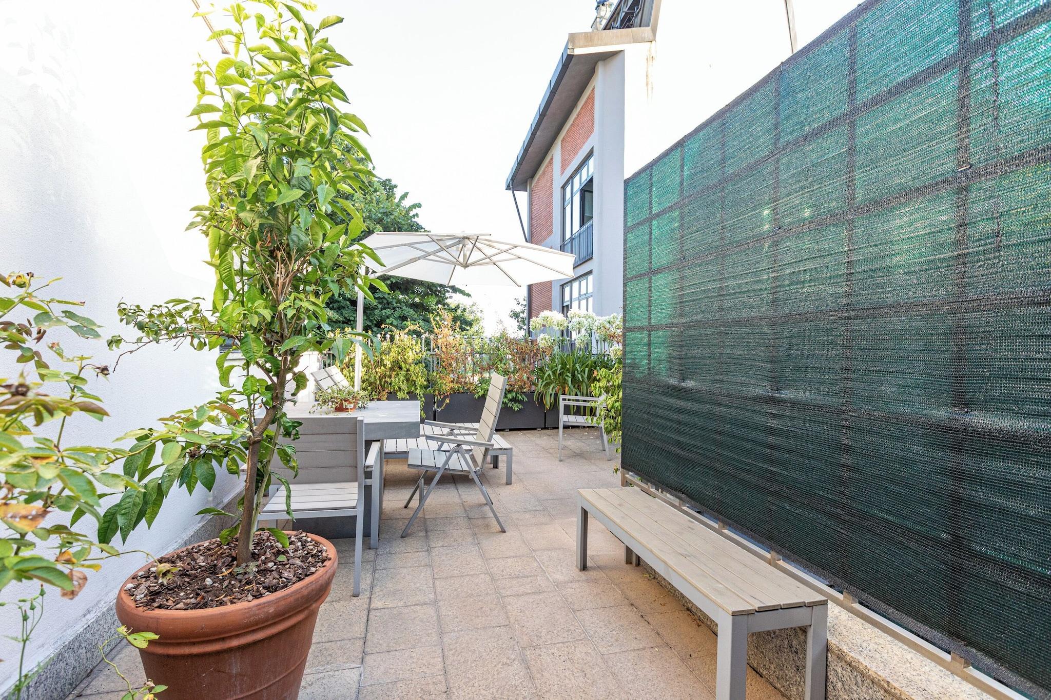 B&B Too Cute 2b Str8 - photo