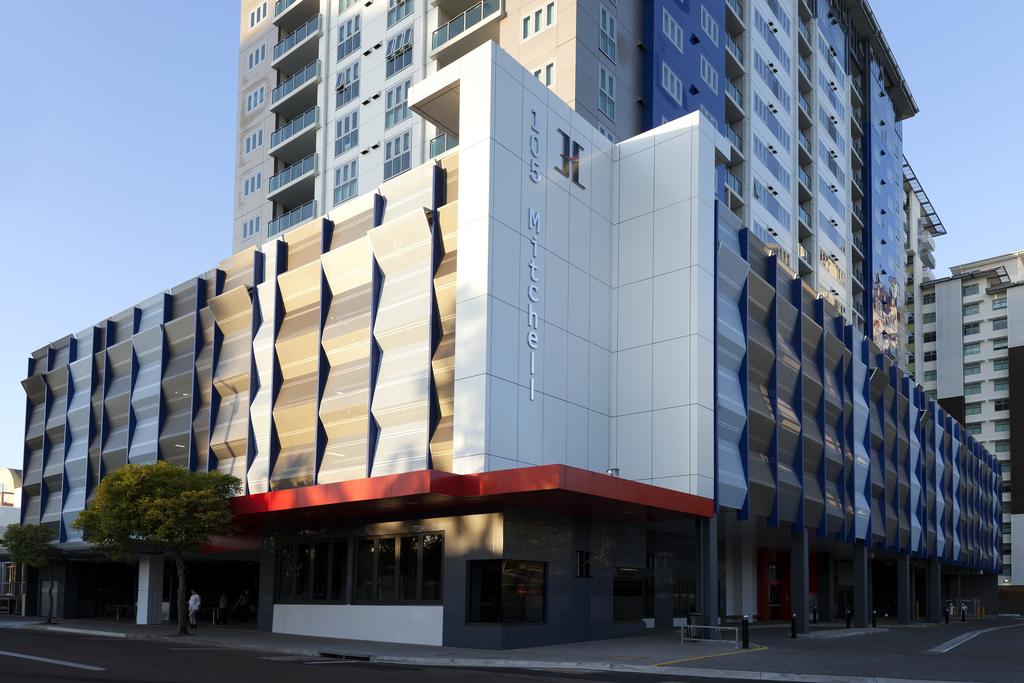 H on Mitchell Apartment Hotel image
