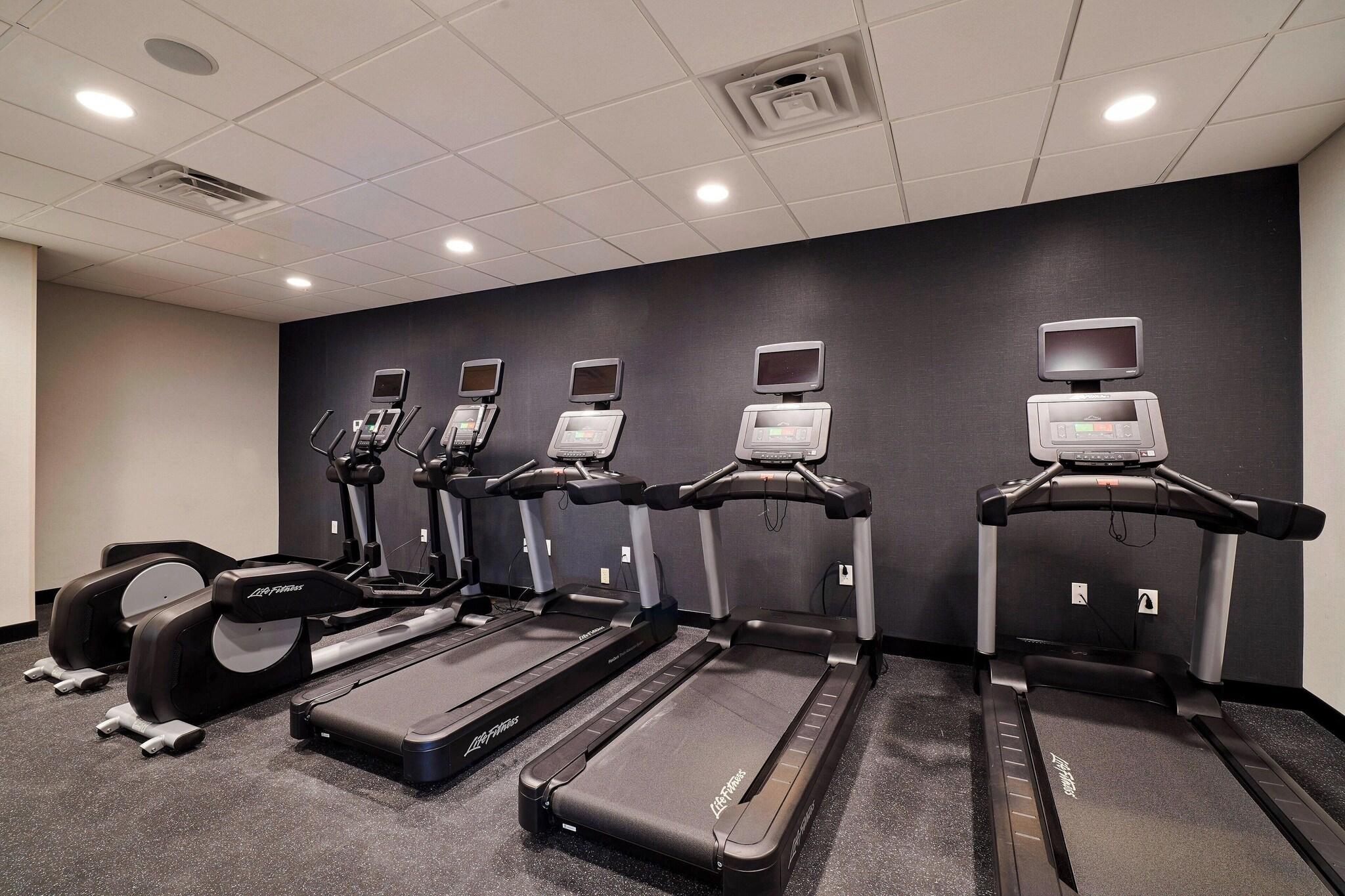 Four Points By Sheraton Cleveland-Eastlake