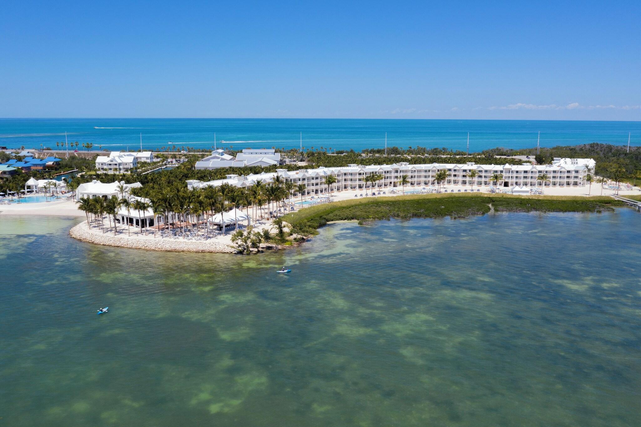 Isla Bella Beach Resort & Spa by null