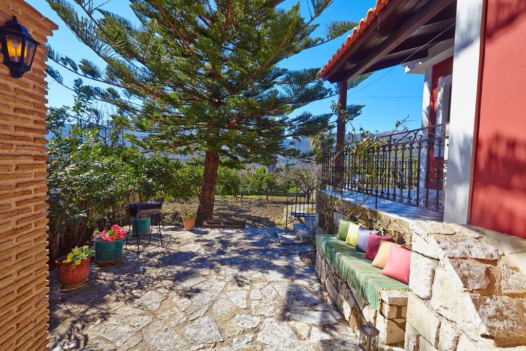 Anemelia Villa