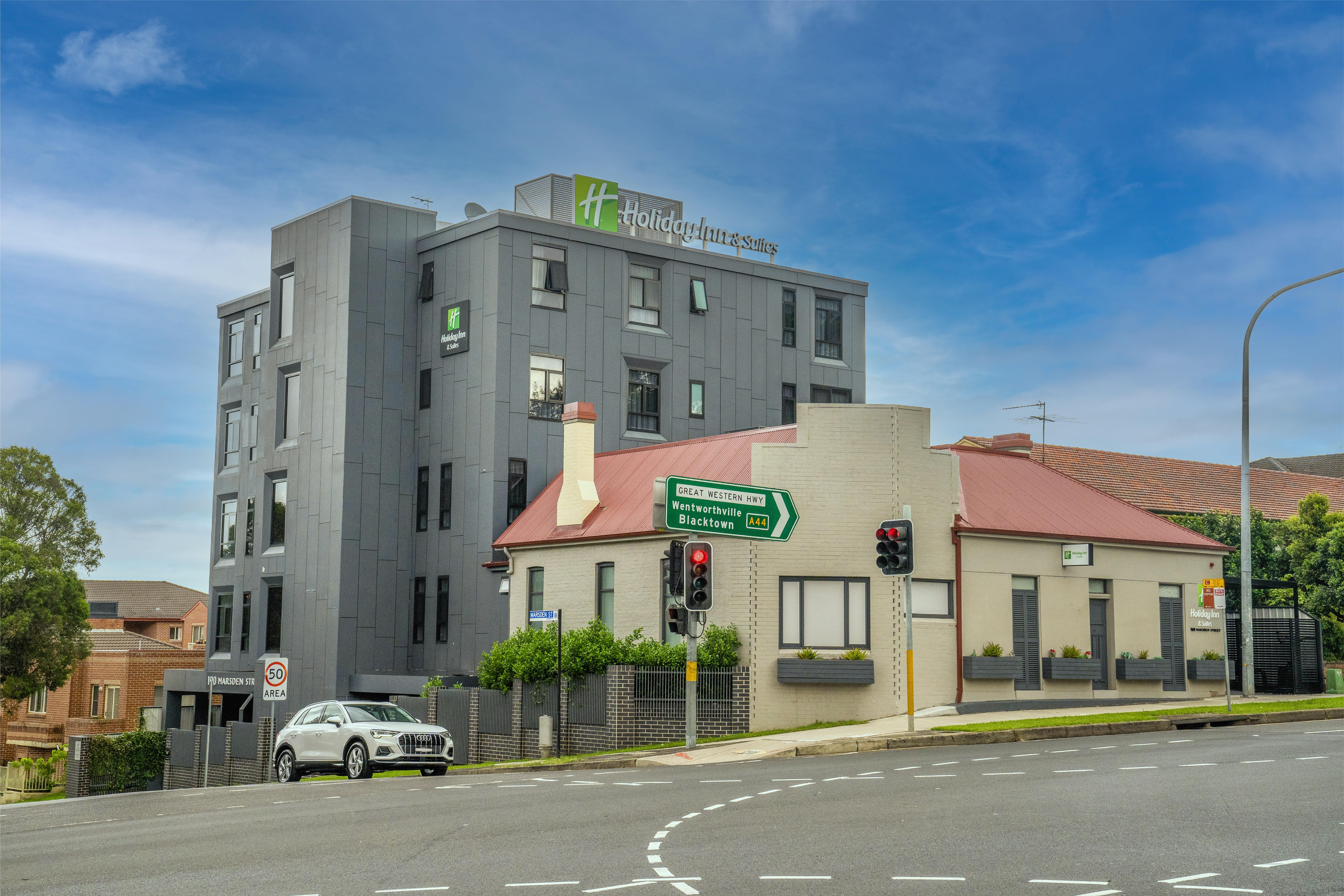 Gladius Hotel and Suites Parramatta