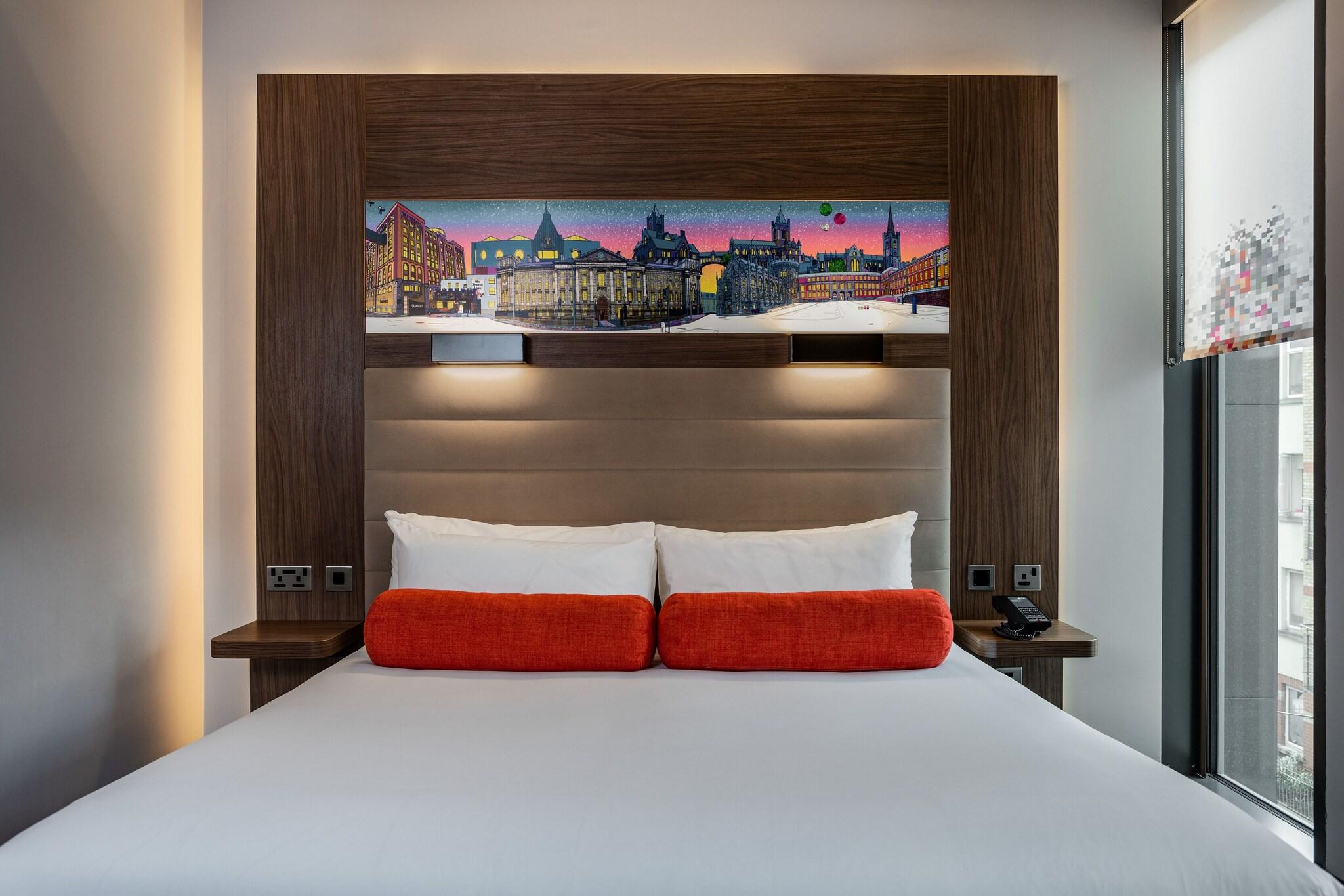 Aloft Dublin City by null