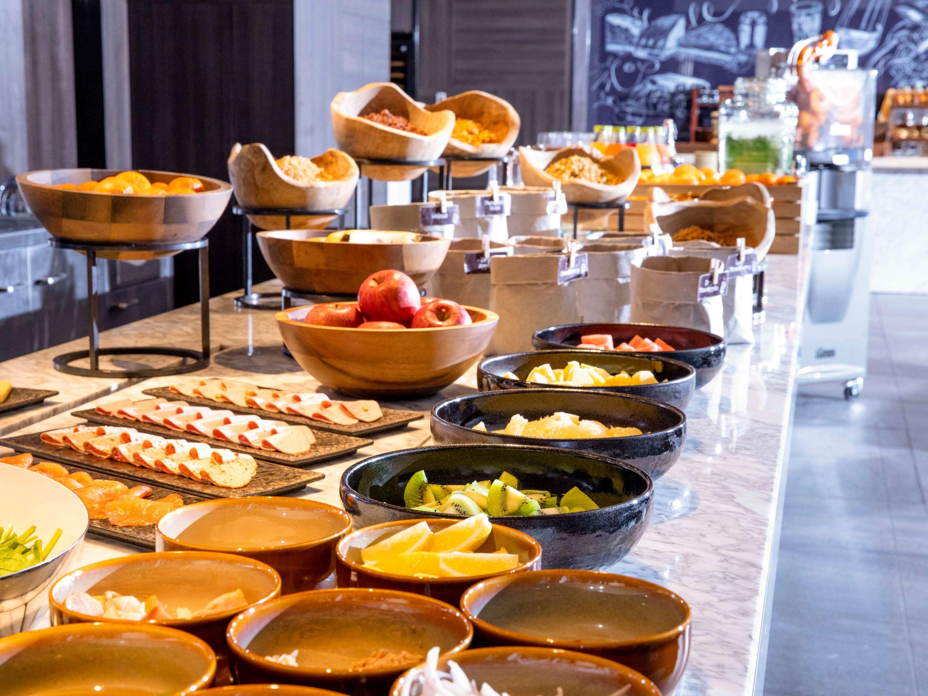 Pullman Tokyo Tamachi by null