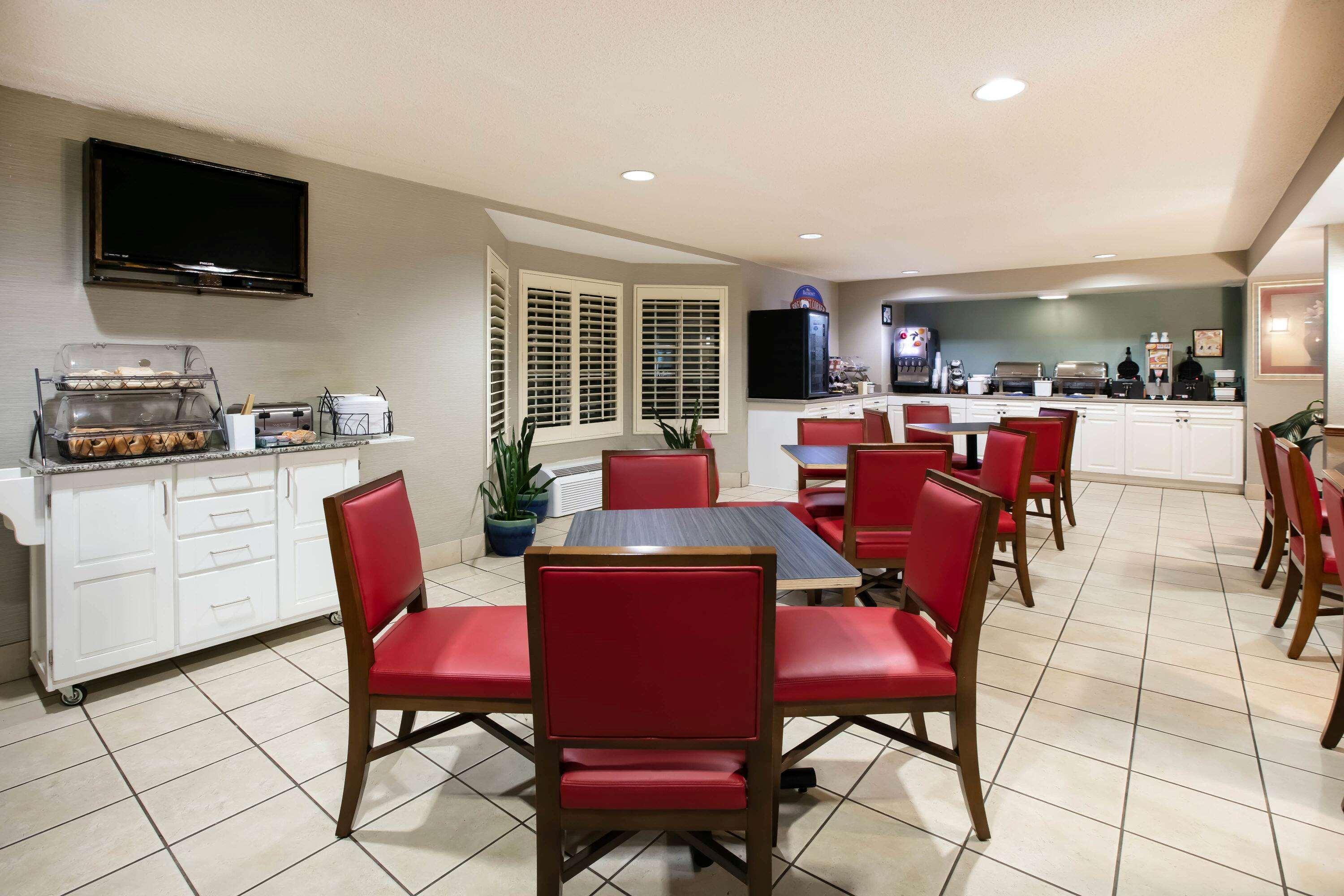 Baymont by Wyndham Braselton