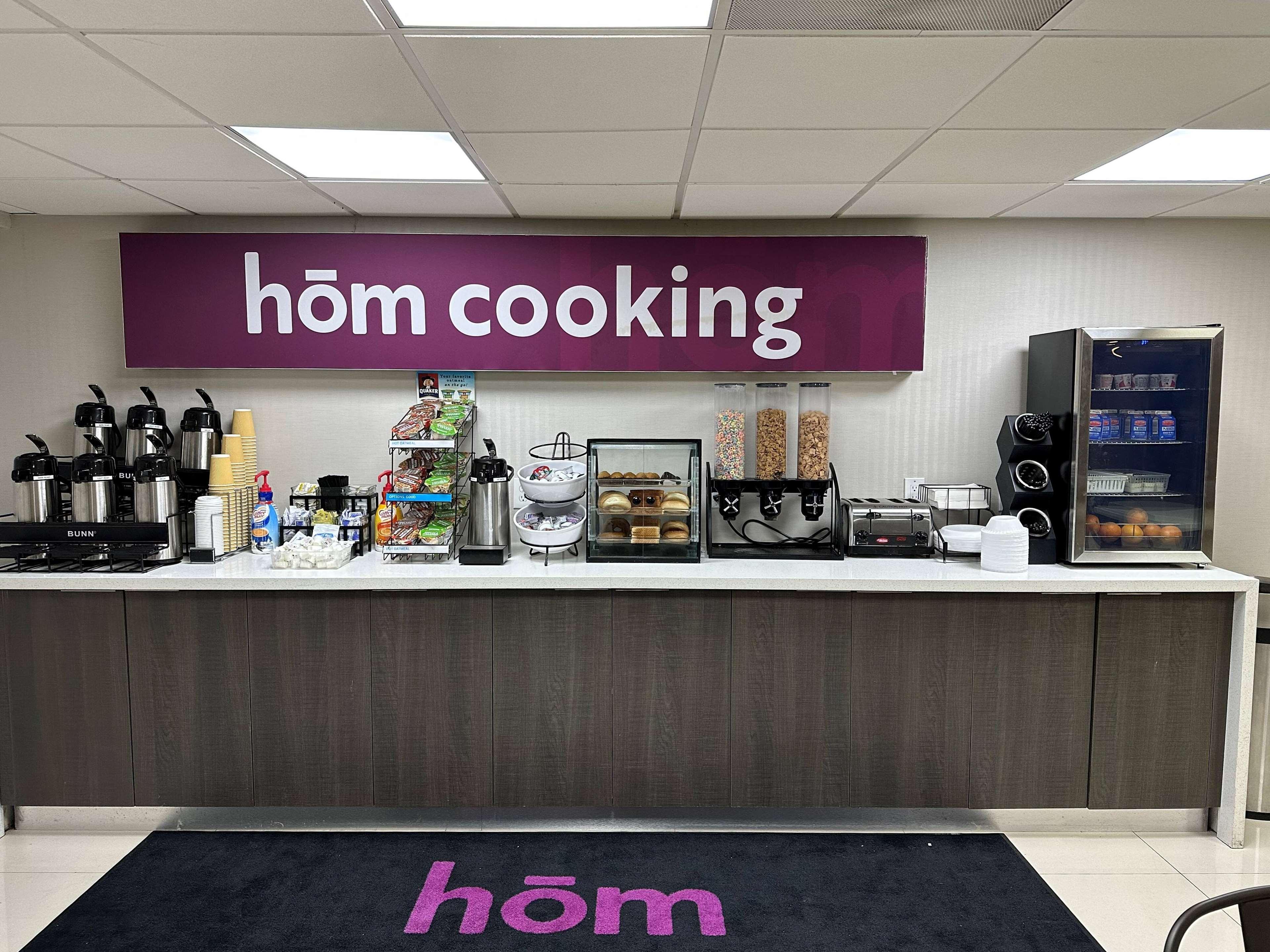 HOM Hotel Gainesville SureStay Collection by BW
