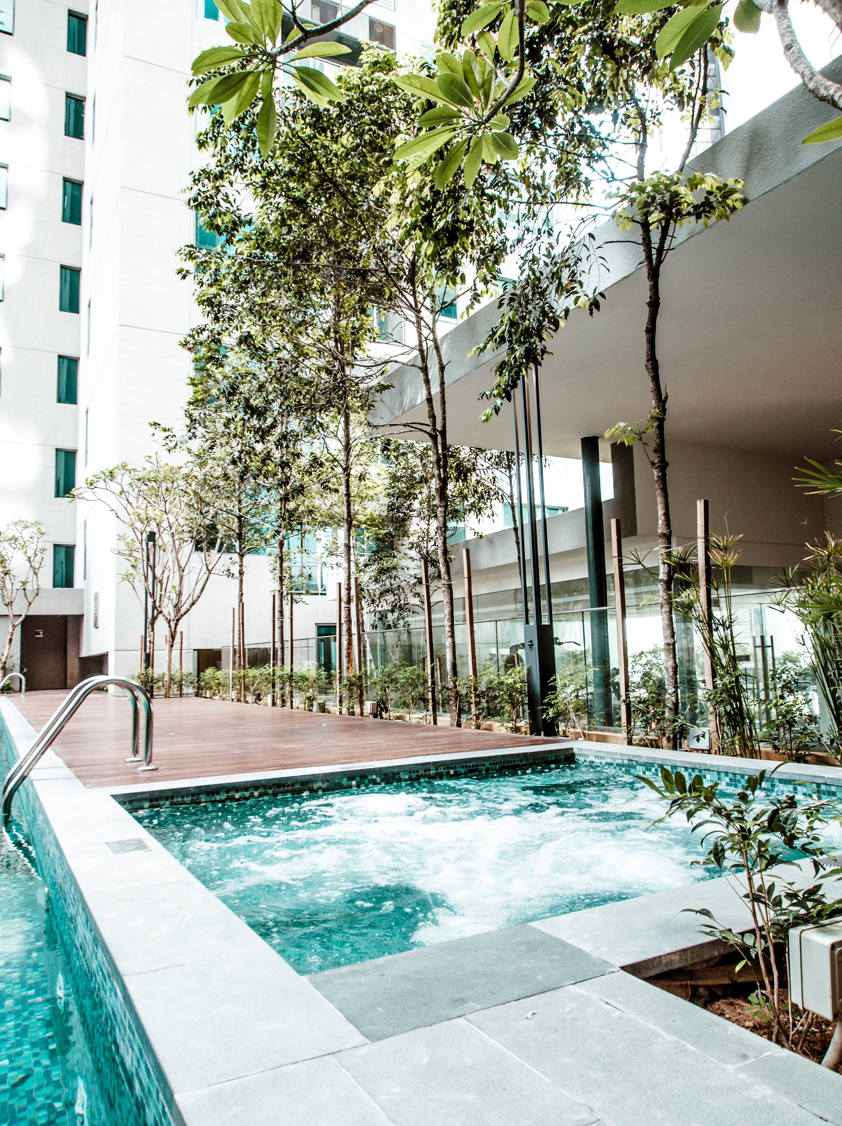 Summer Suites Residences By SubHome