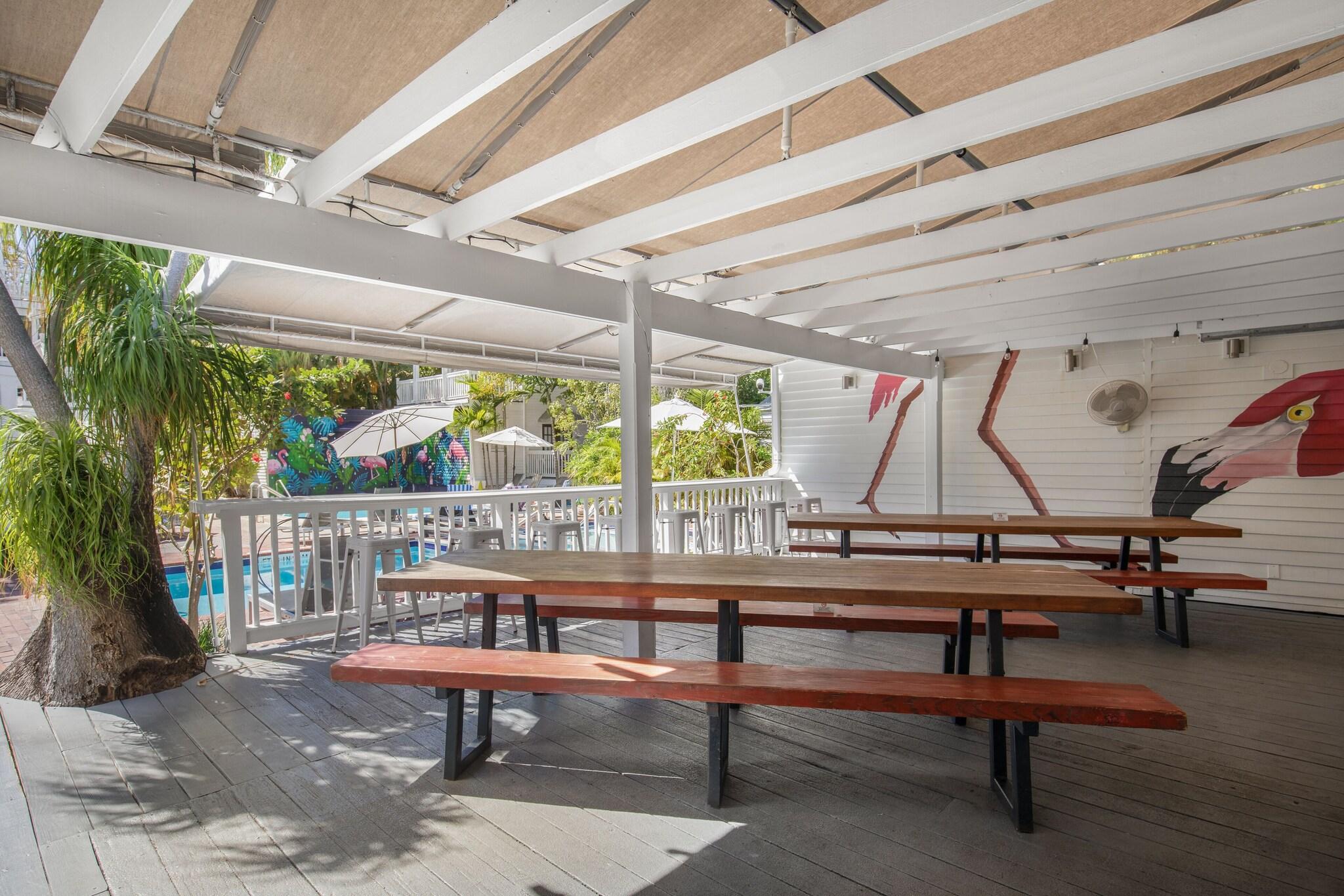 Nyah Hotel - Adult Only